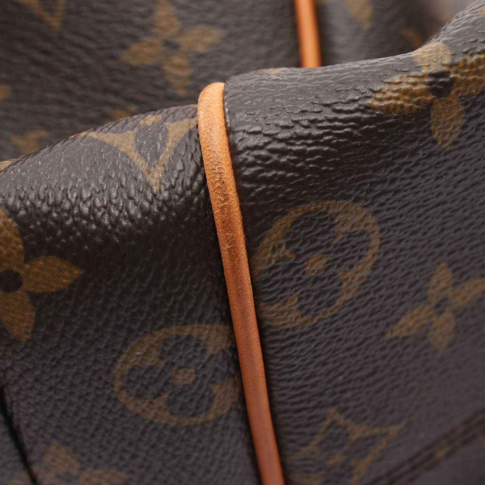 Louis Vuitton Brown Monogram Leather Handbag Tote Bag (Pre-Owned)
