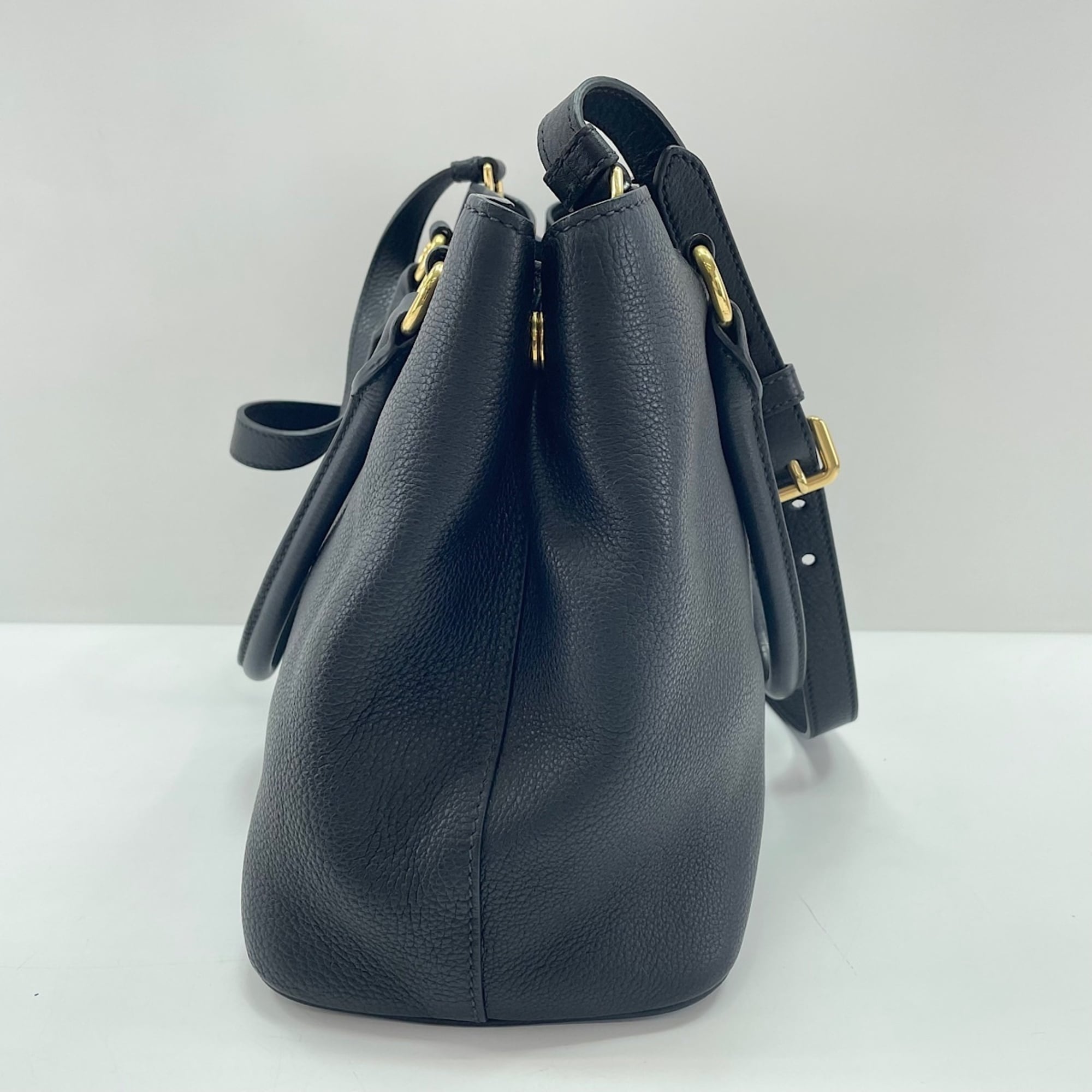 Prada Black Handbag Shoulder Bag (Pre-Owned)