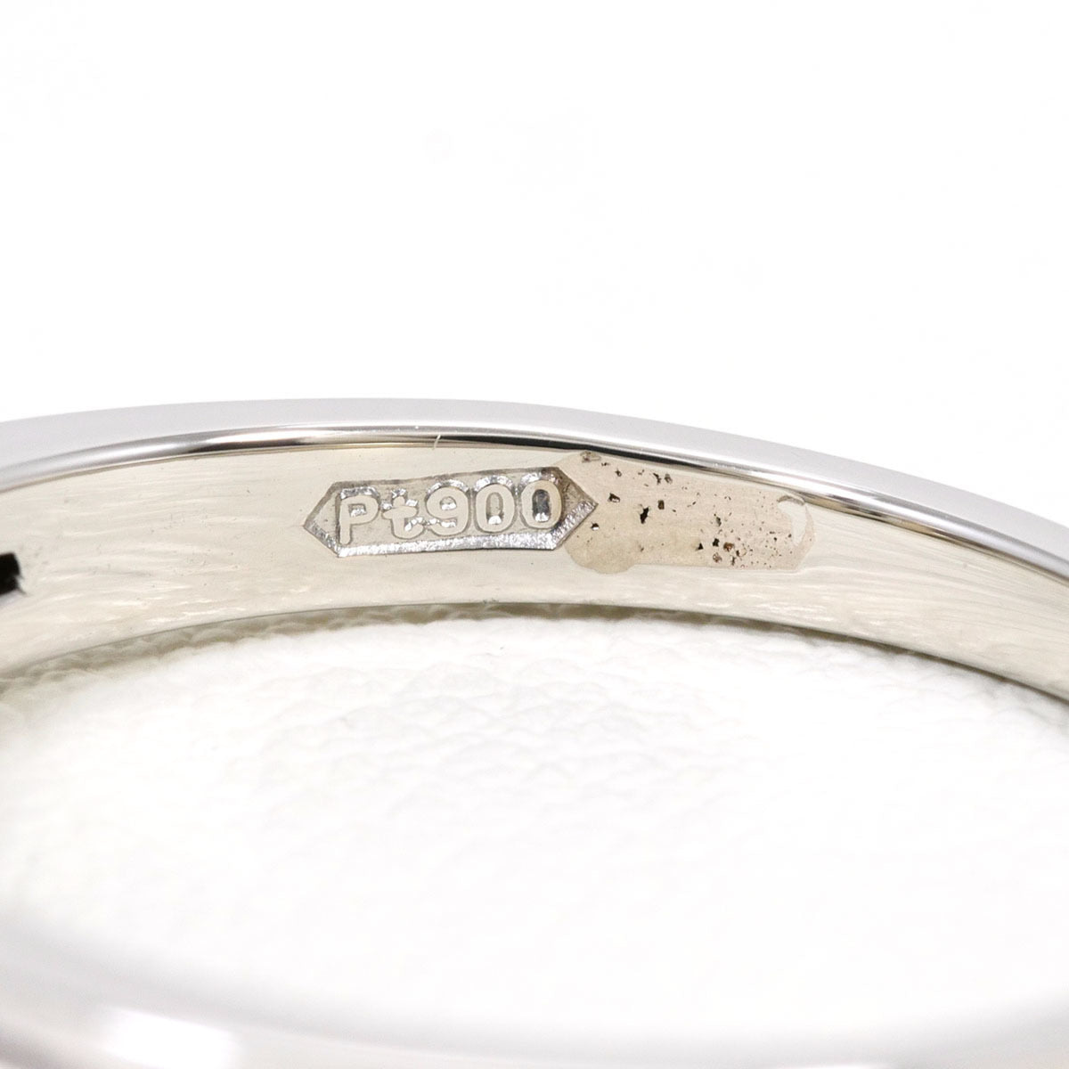 Unbranded Platinum Platinum 900 Band Ring (Pre-Owned)