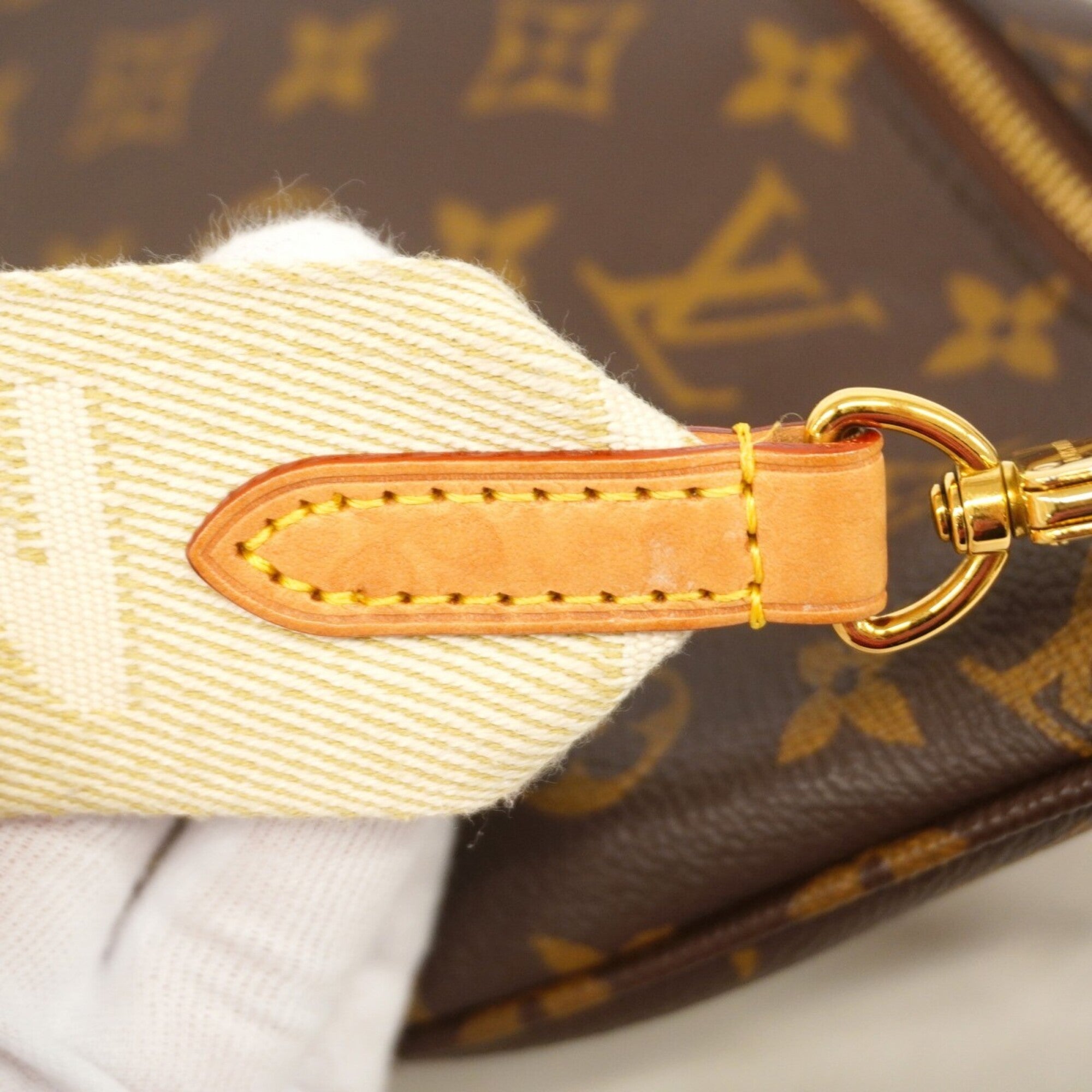 Louis Vuitton Brown Sling Bag (Pre-Owned)