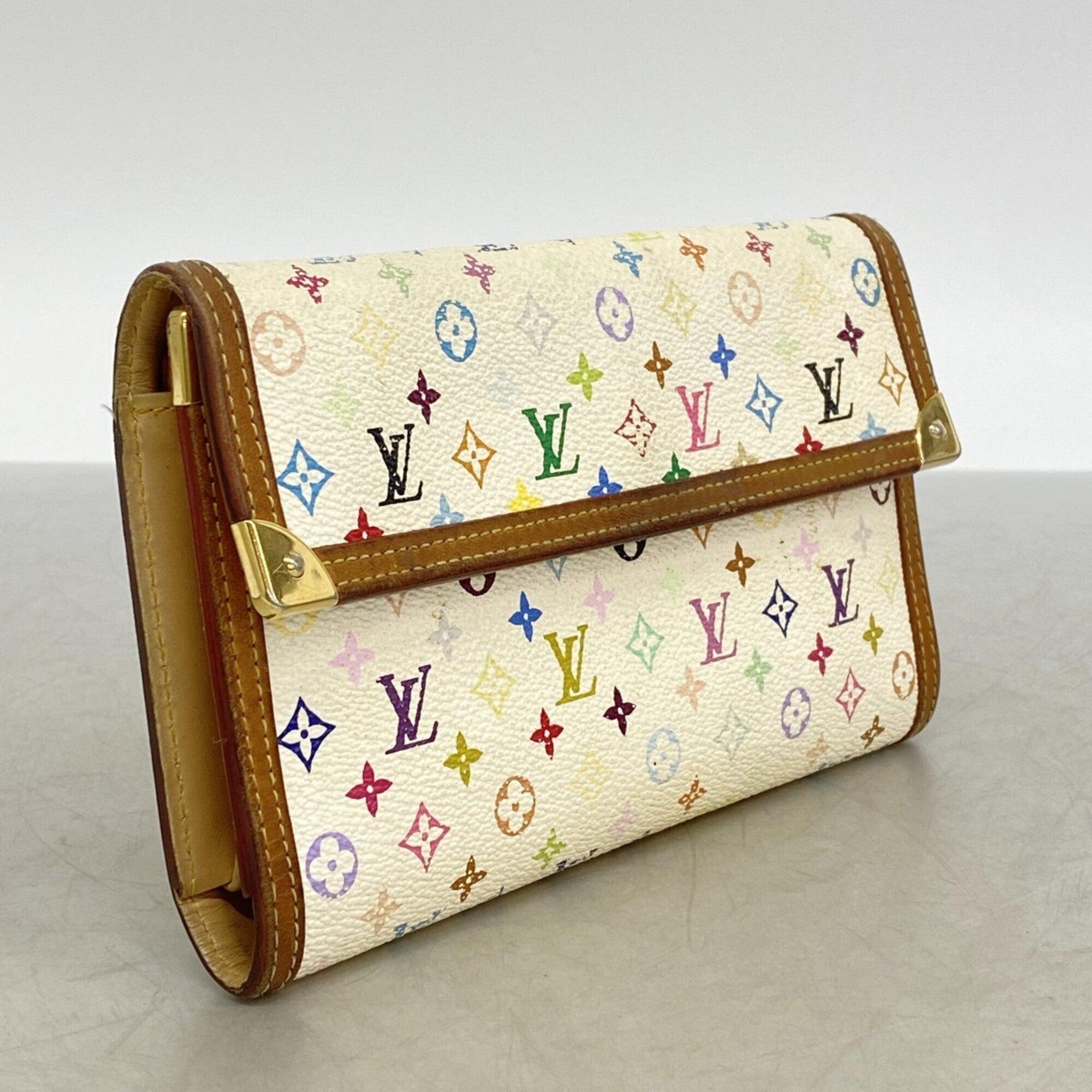 Louis Vuitton Blanc Long Wallet (Tri-Fold) (Pre-Owned)