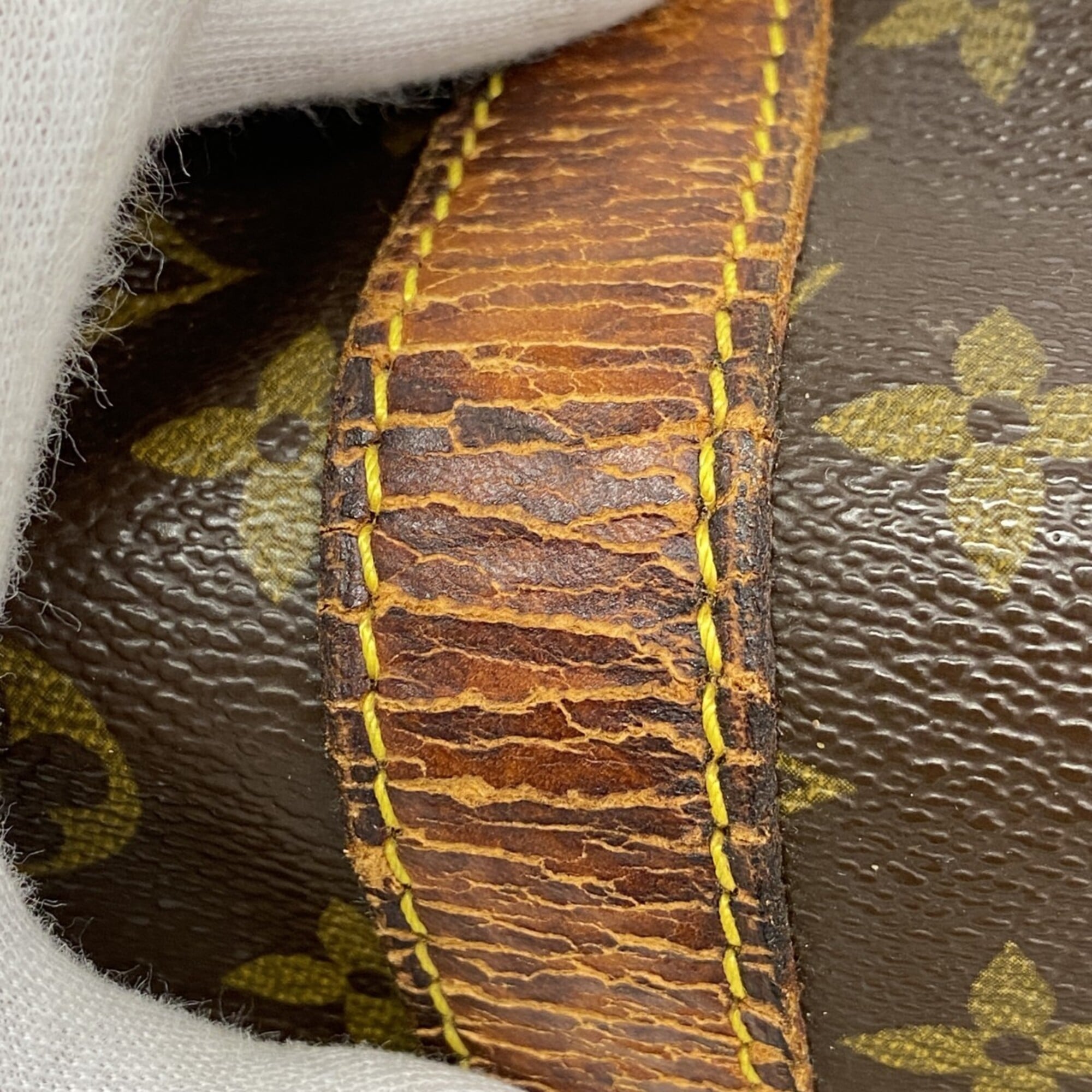 Louis Vuitton Brown Boston Bag (Pre-Owned)