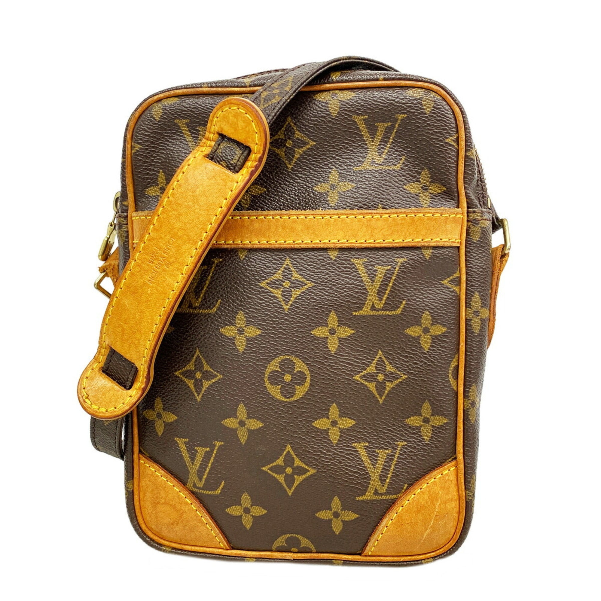 Louis Vuitton Brown Shoulder Bag (Pre-Owned)