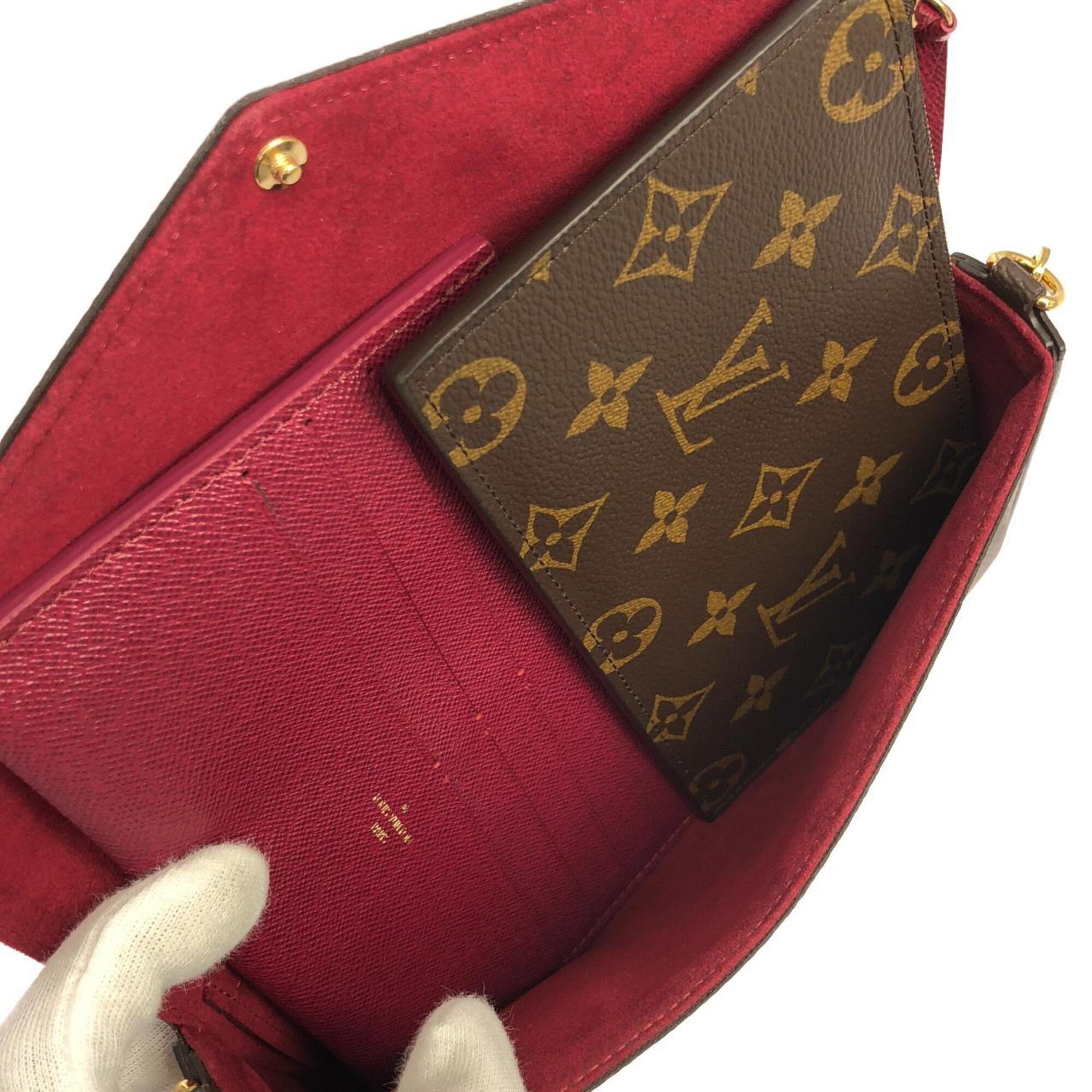 Louis Vuitton Marron Coated Canvas Shoulder Bag (Pre-Owned)
