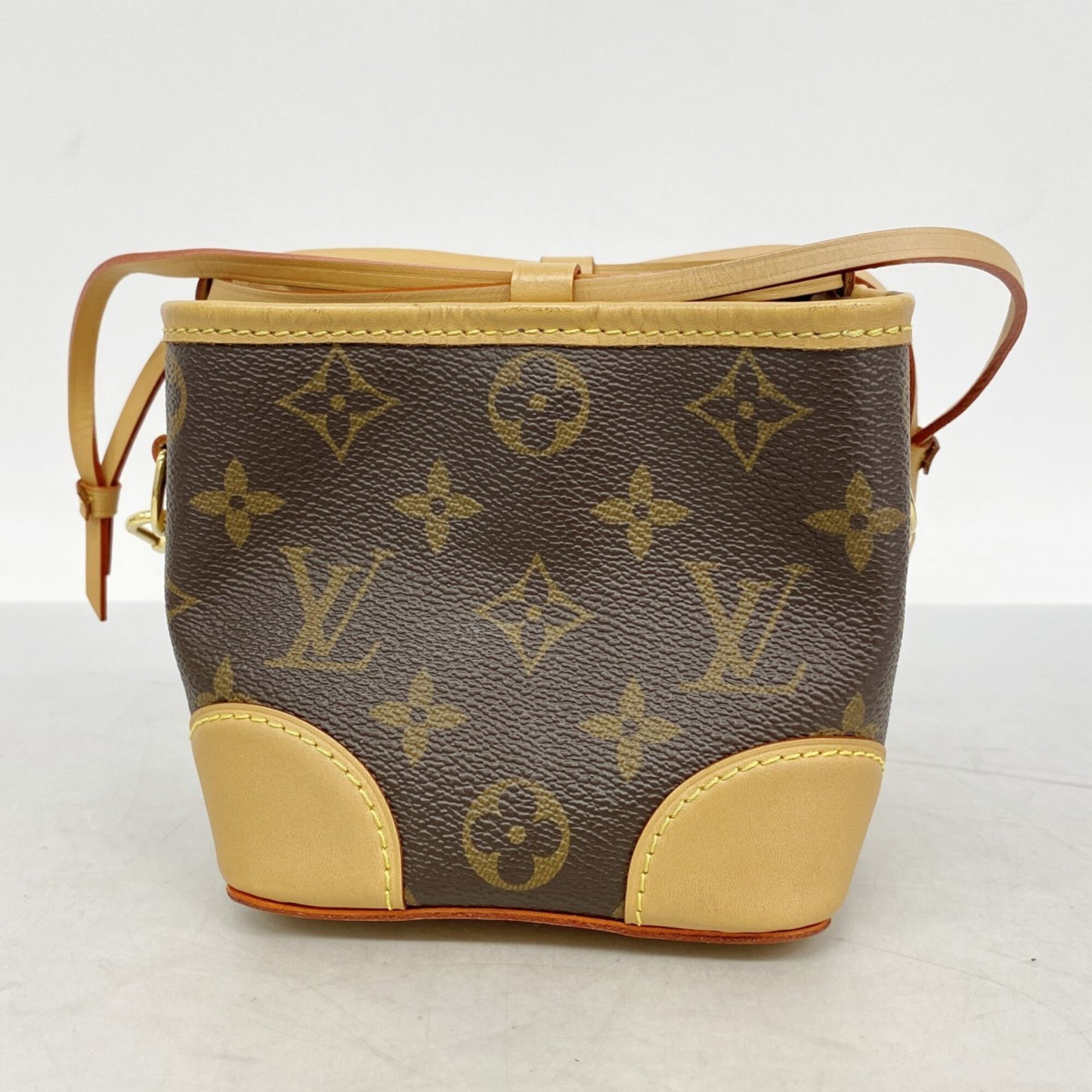 Louis Vuitton Brown Shoulder Bag (Pre-Owned)