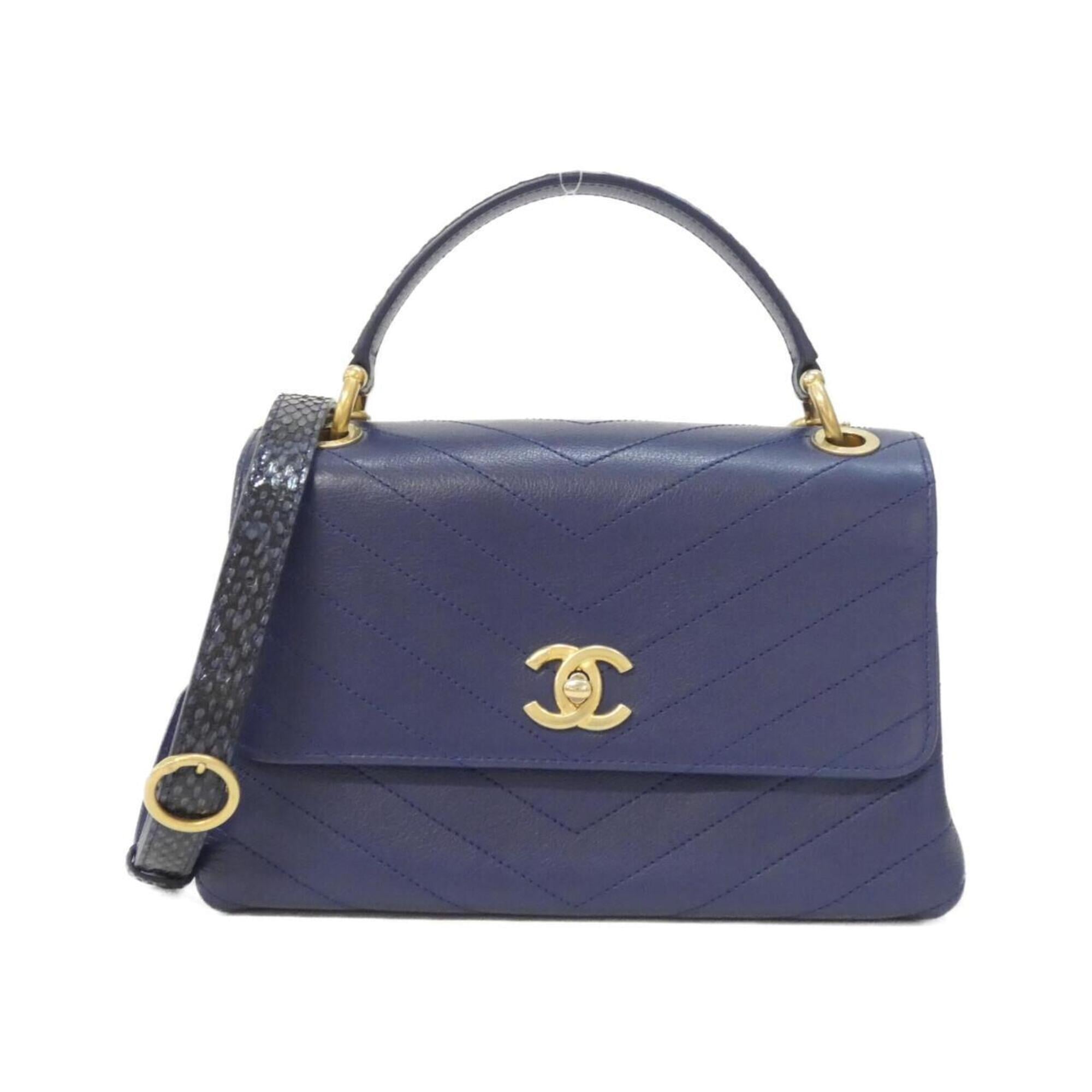 Chanel Blue Leather Handbag (Pre-Owned)