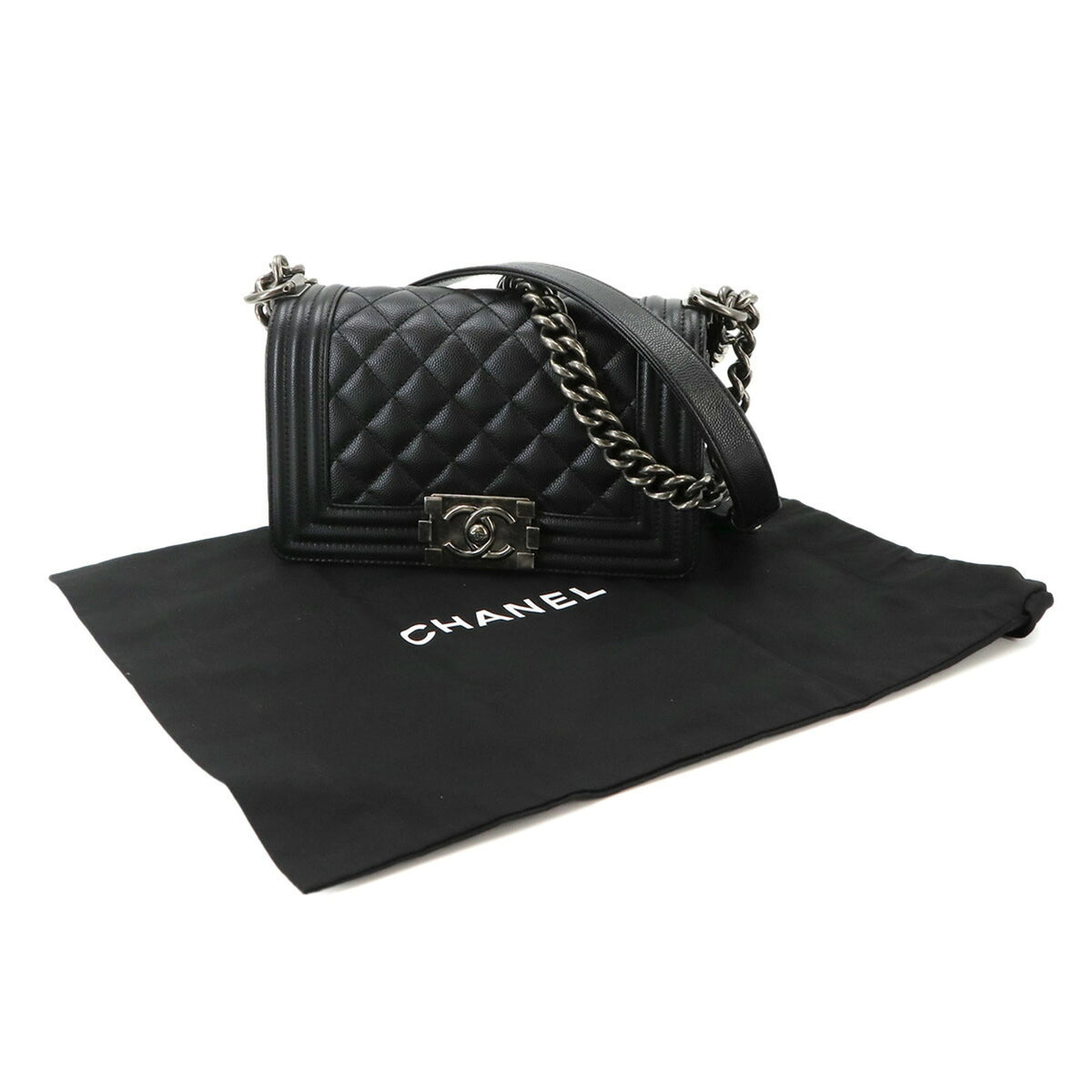 Chanel Boy Chanel Black Grained Calfskin Handbag Shoulder Bag (Pre-Owned)
