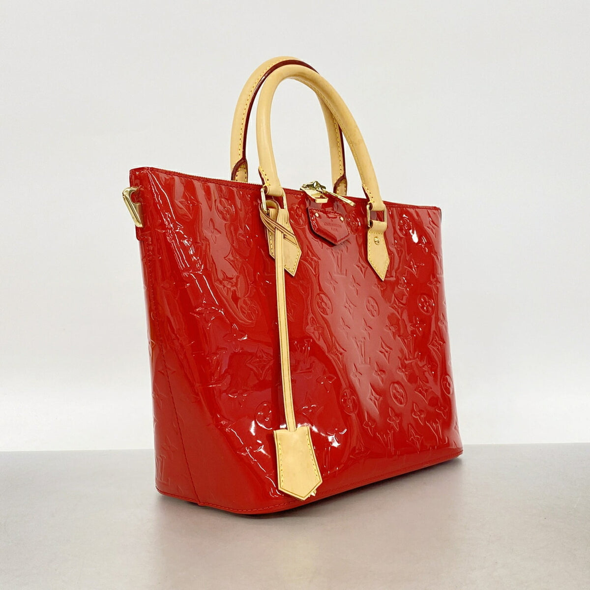 Louis Vuitton Cerise Handbag (Pre-Owned)