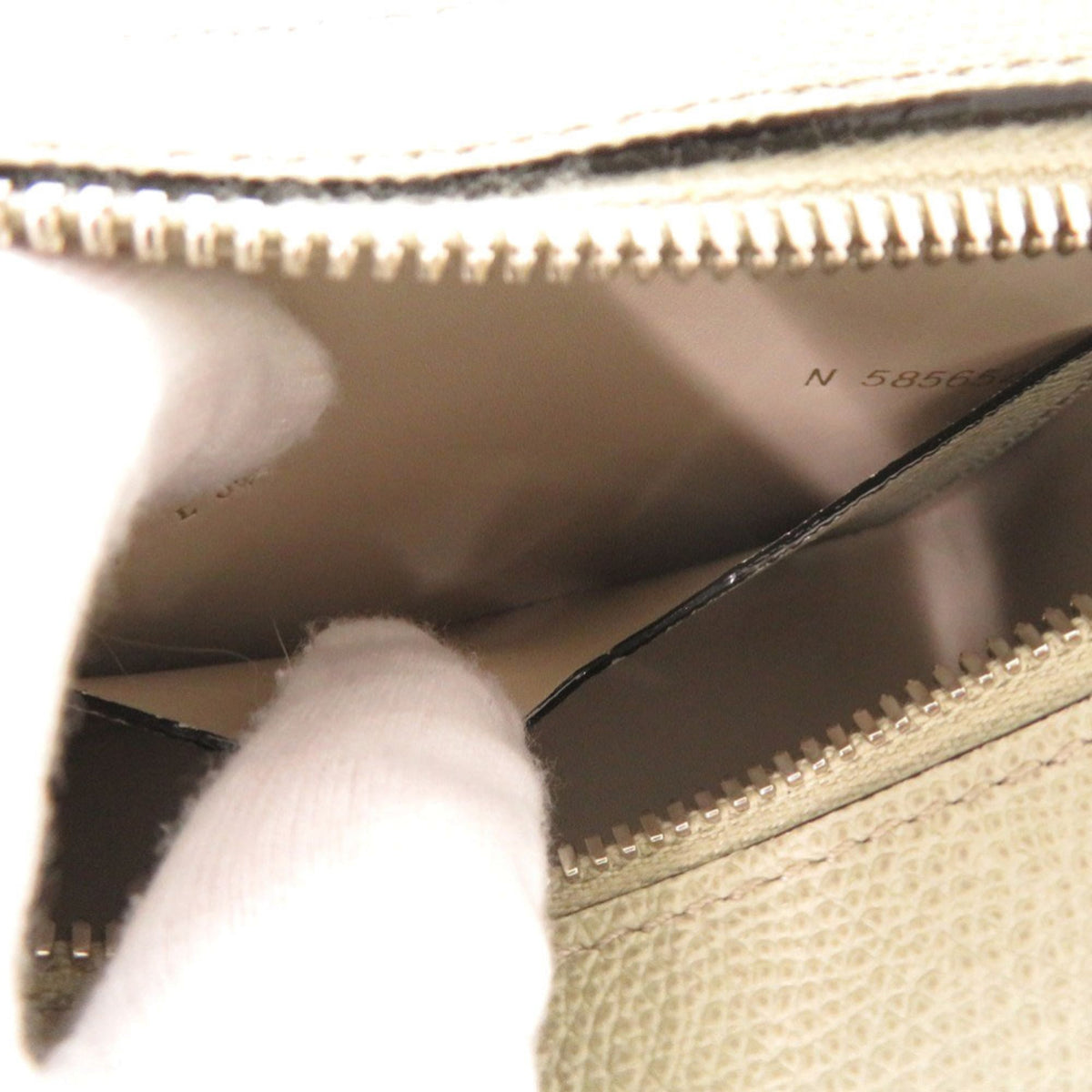 Valextra Green Leather Shoulder Bag (Pre-Owned)