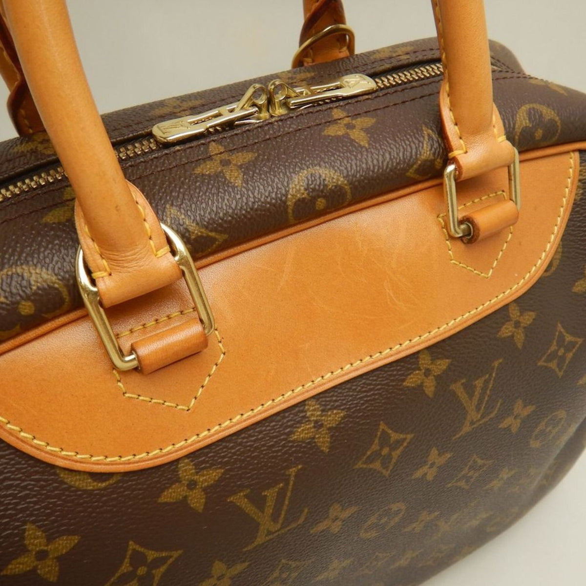 Louis Vuitton Monogram Brown Monogram Handbag (Pre-Owned)
