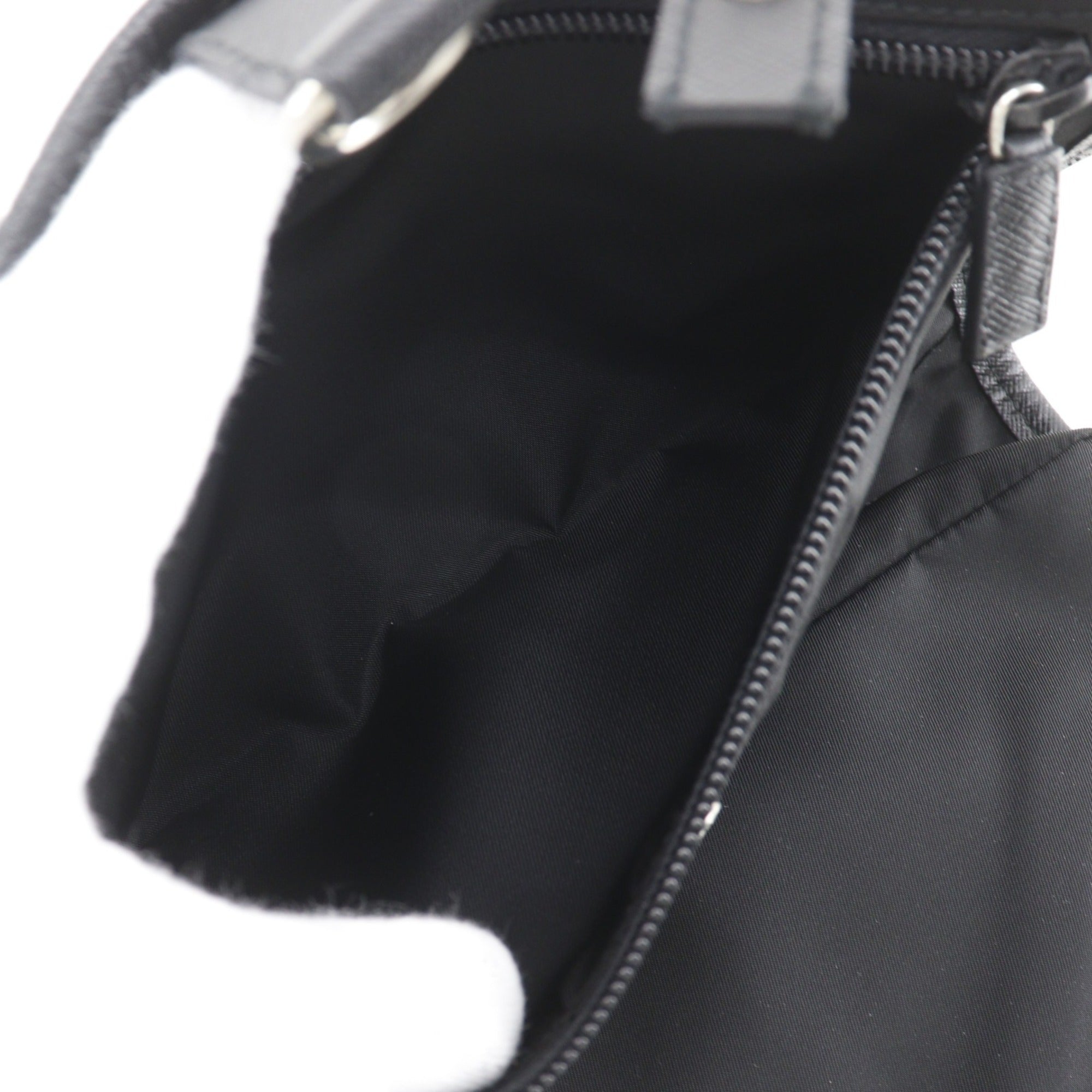 Prada Black Nero Nylon Pouch (Pre-Owned)