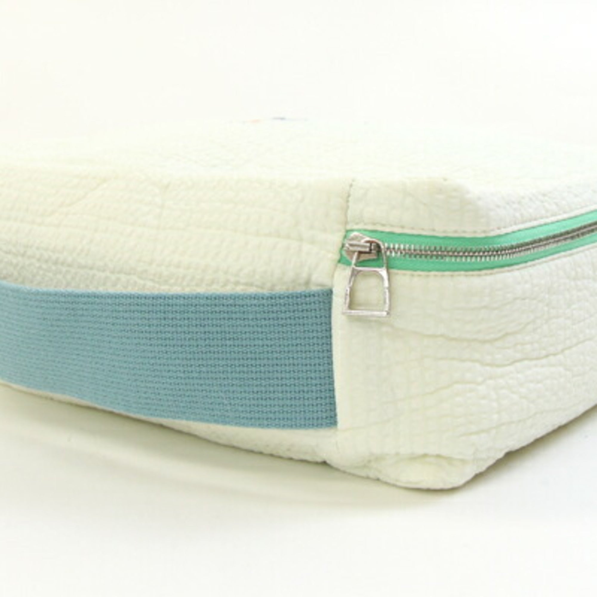 Hermes Green Vert Cotton Pouch (Pre-Owned)
