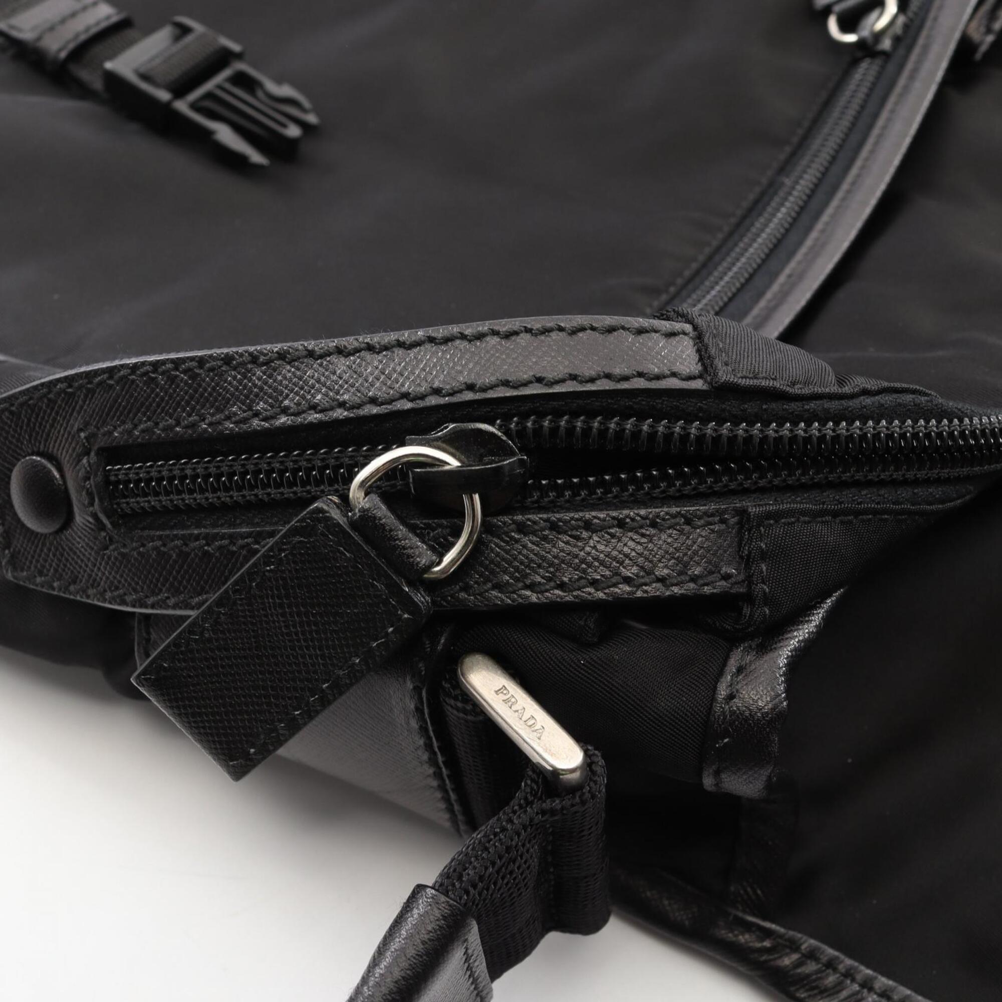 Prada Black Nylon Handbag Shoulder Bag (Pre-Owned)