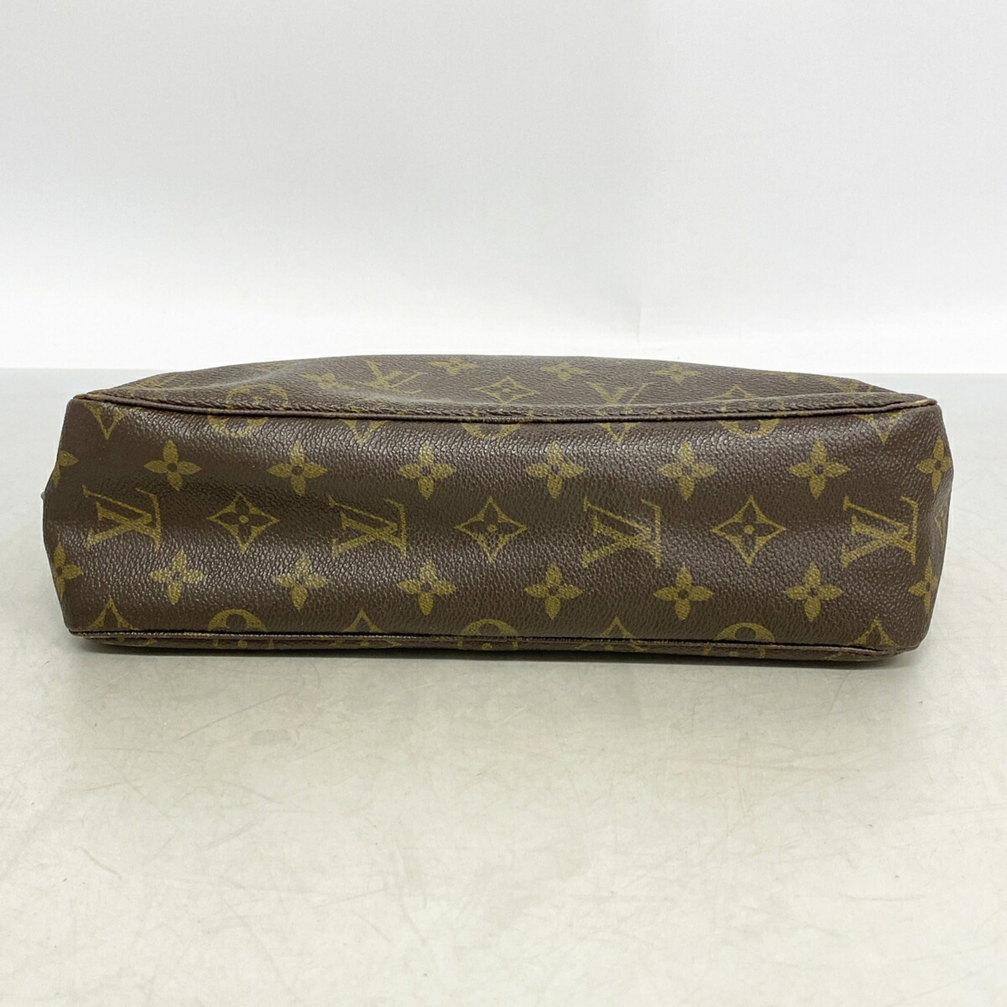 Louis Vuitton Brown Pouch (Pre-Owned)