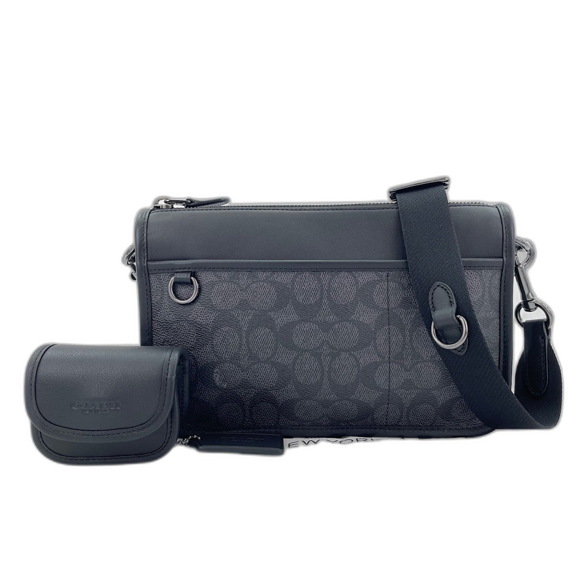 Coach Black Canvas Shoulder Bag (Pre-Owned)