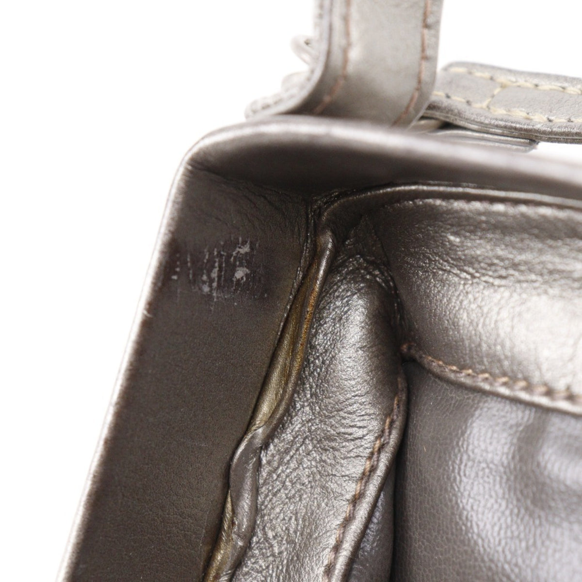 Bally Bronze Leather Handbag (Pre-Owned)