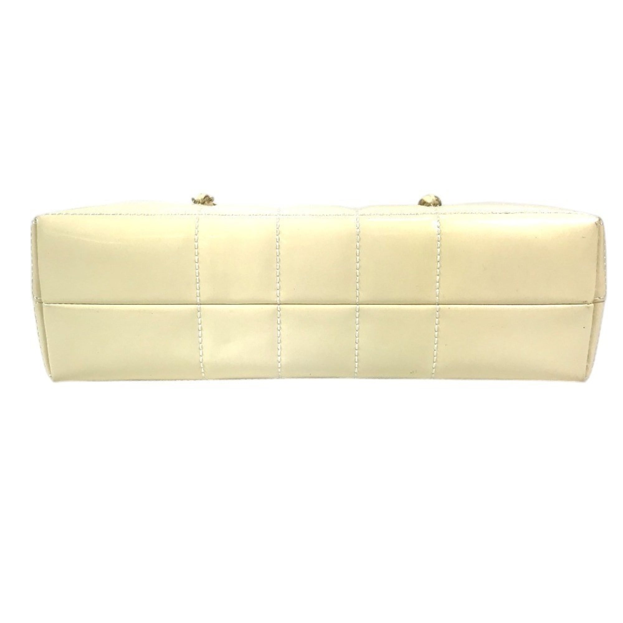 Chanel White Yellow Shoulder Bag (Pre-Owned)
