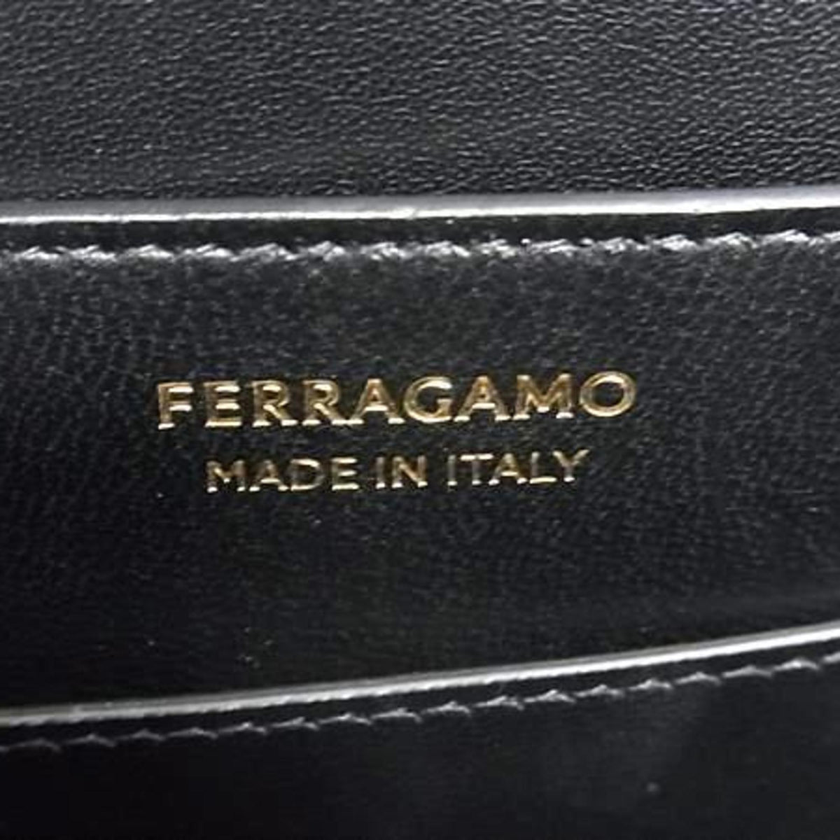 Salvatore Ferragamo Gancini Black Patent Leather Handbag Shoulder Bag (Pre-Owned)