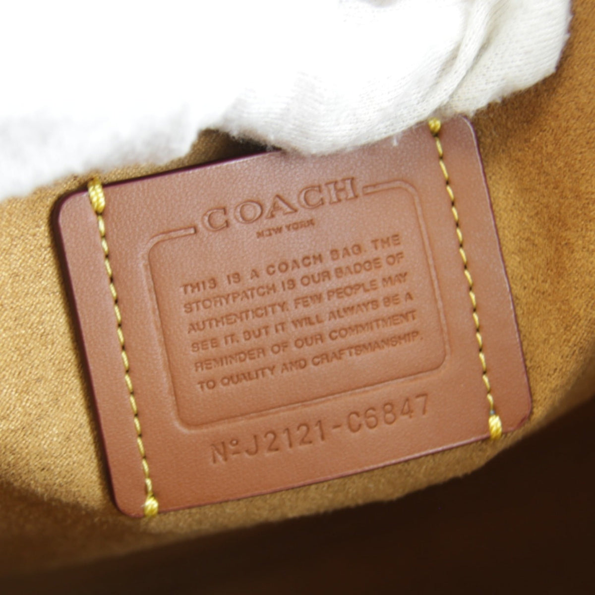 Coach Beige Leather Tote Bag (Pre-Owned)