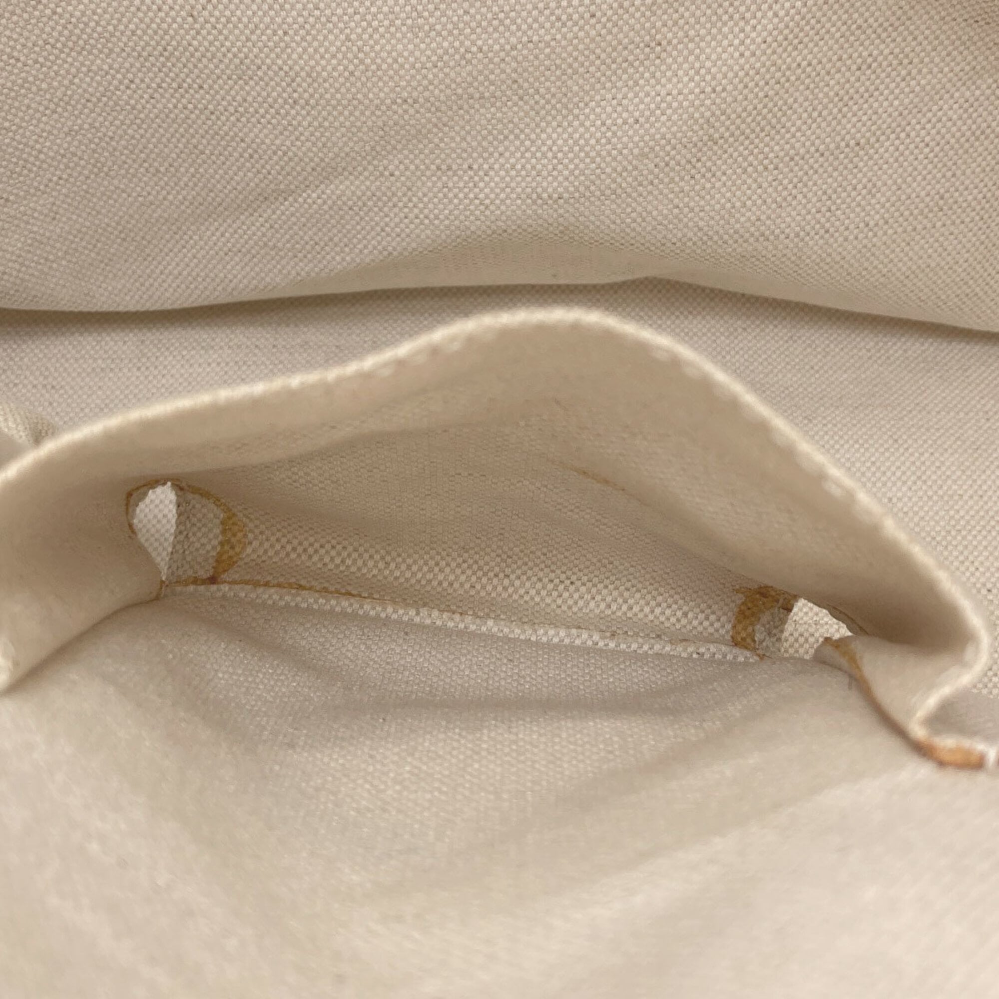 Gucci White Canvas Tote Bag (Pre-Owned)