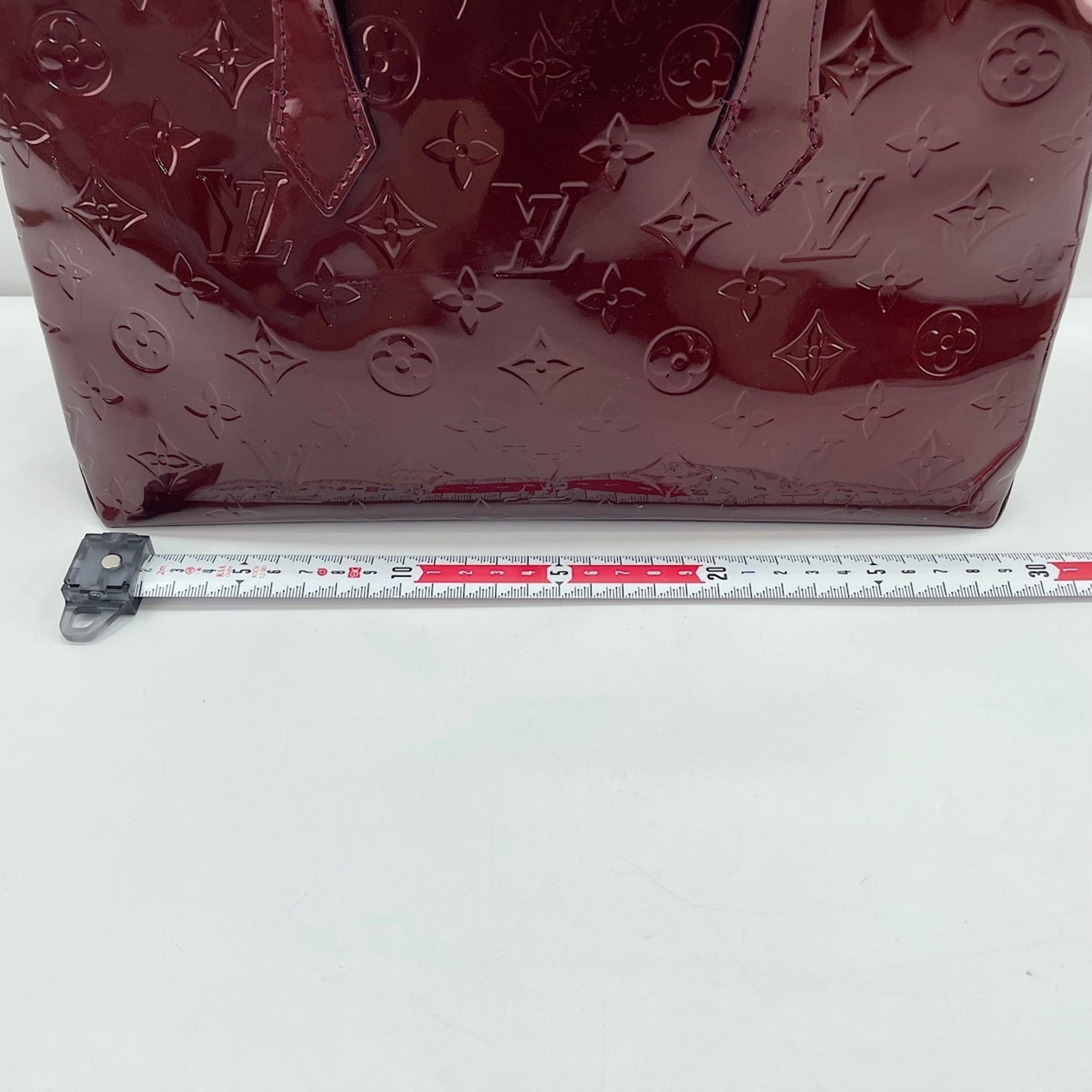 Louis Vuitton Red Color Handbag (Pre-Owned)