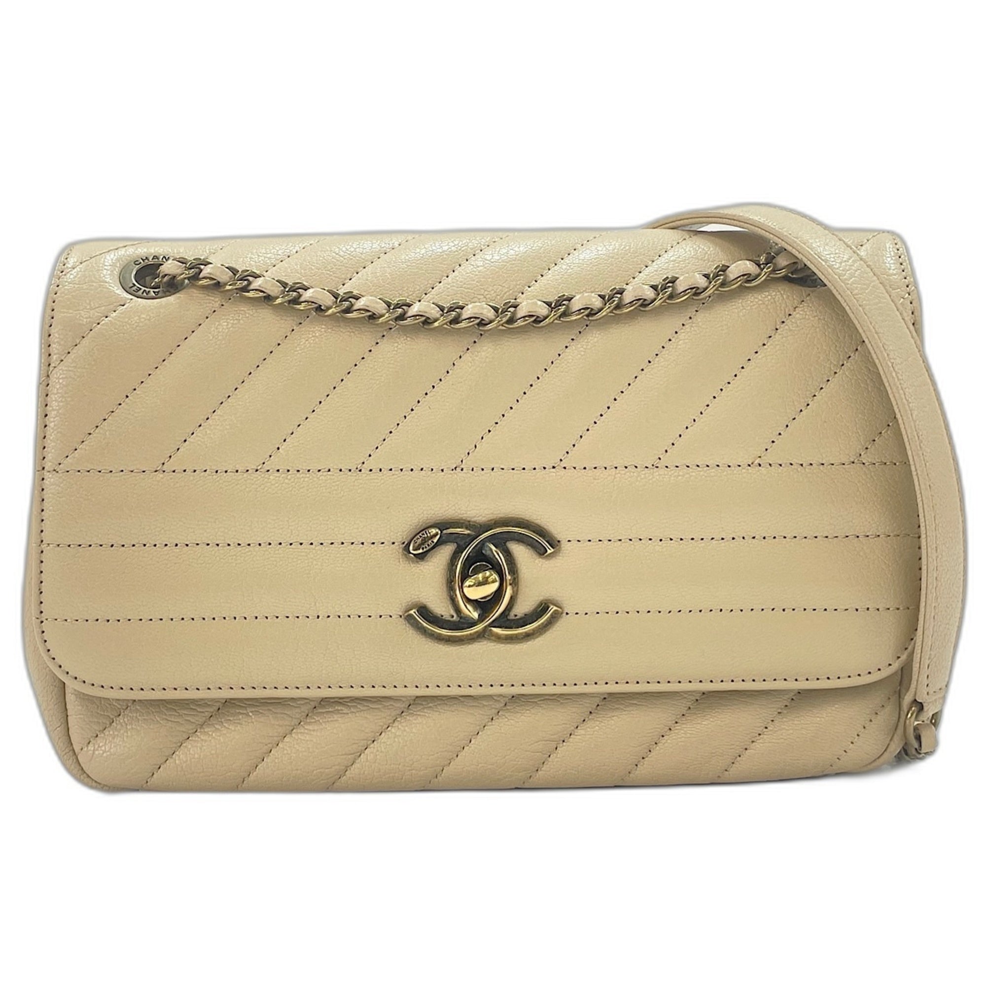 Chanel Beige Shoulder Bag (Pre-Owned)
