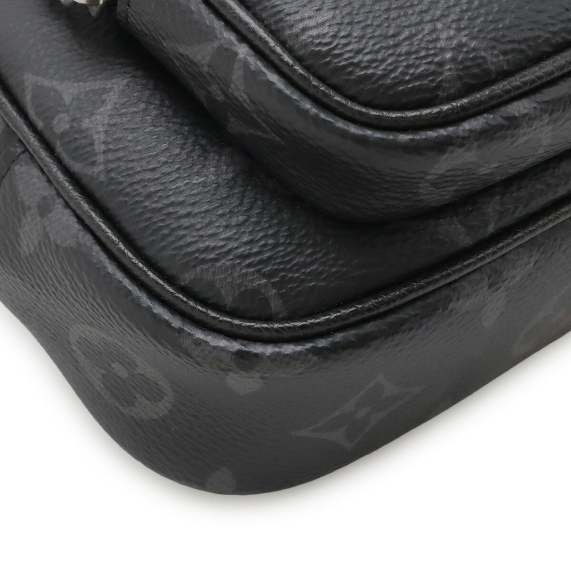 Louis Vuitton Black Gray Monogram Eclipse Canvas Pochette Pouch Shoulder Bag Sling Bag (Pre-Owned)