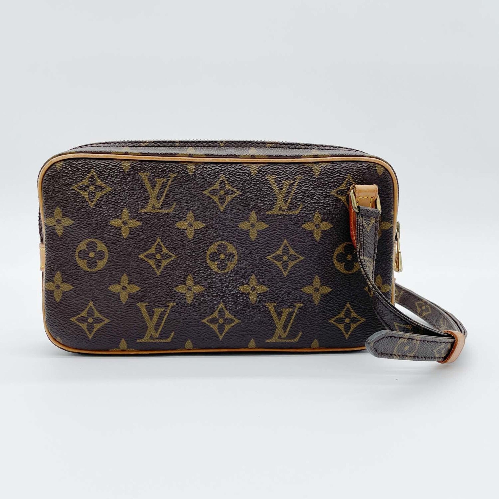 Louis Vuitton Brown Shoulder Bag (Pre-Owned)