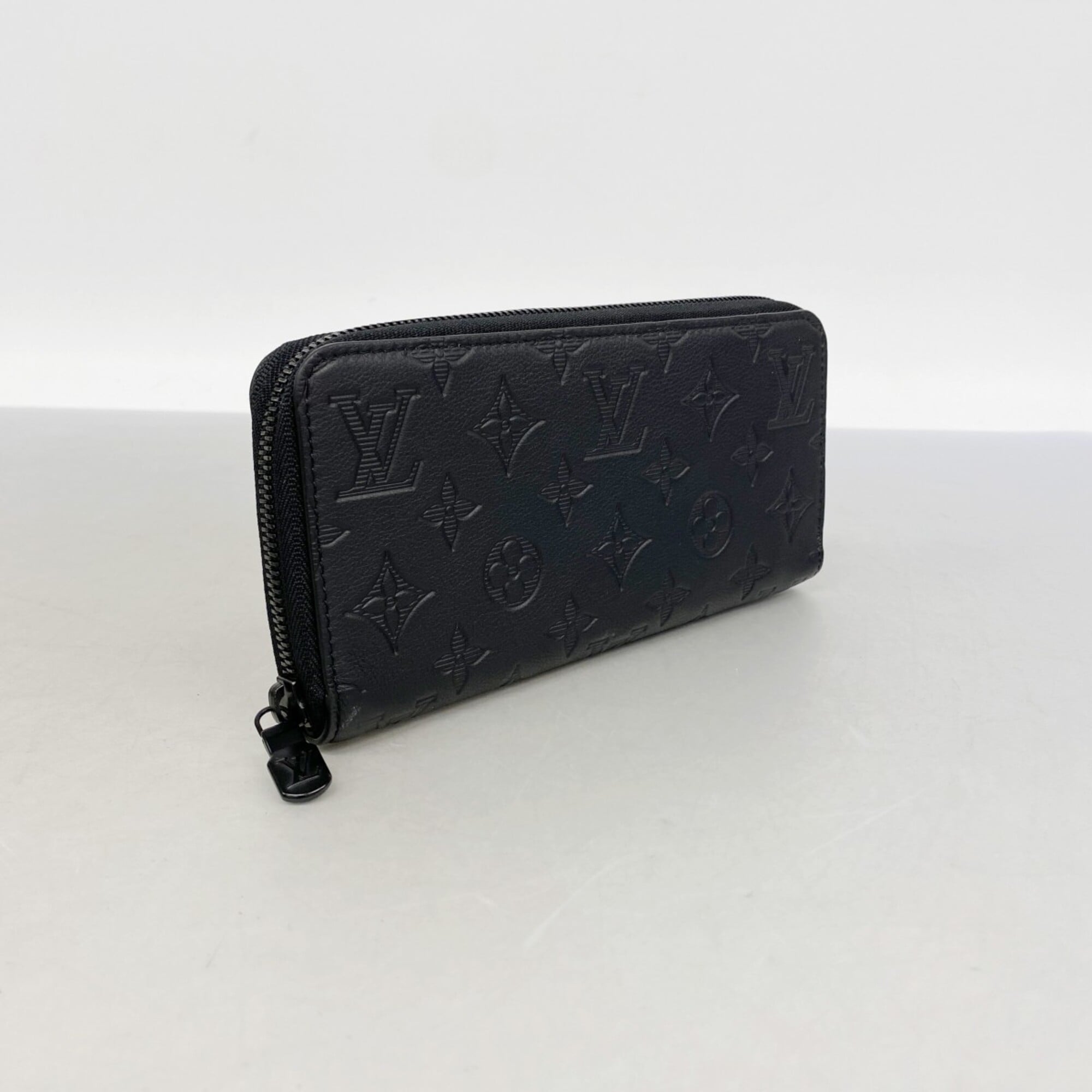 Louis Vuitton Black Long Wallet (Bi-Fold) (Pre-Owned)