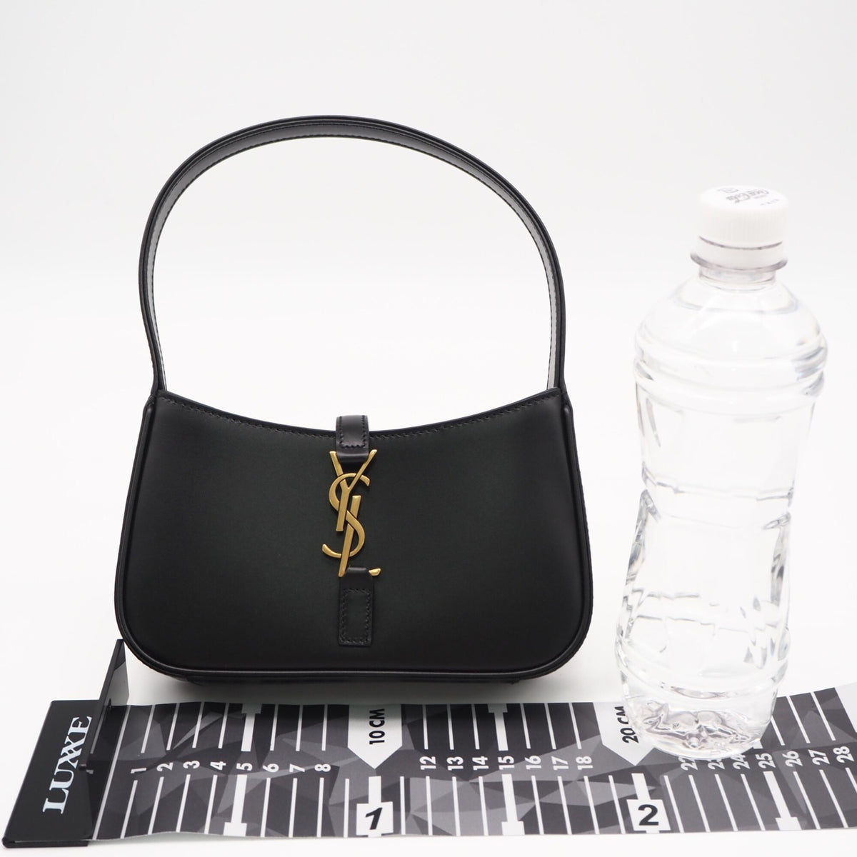 Yves Saint Laurent Black Leather Handbag (Pre-Owned)
