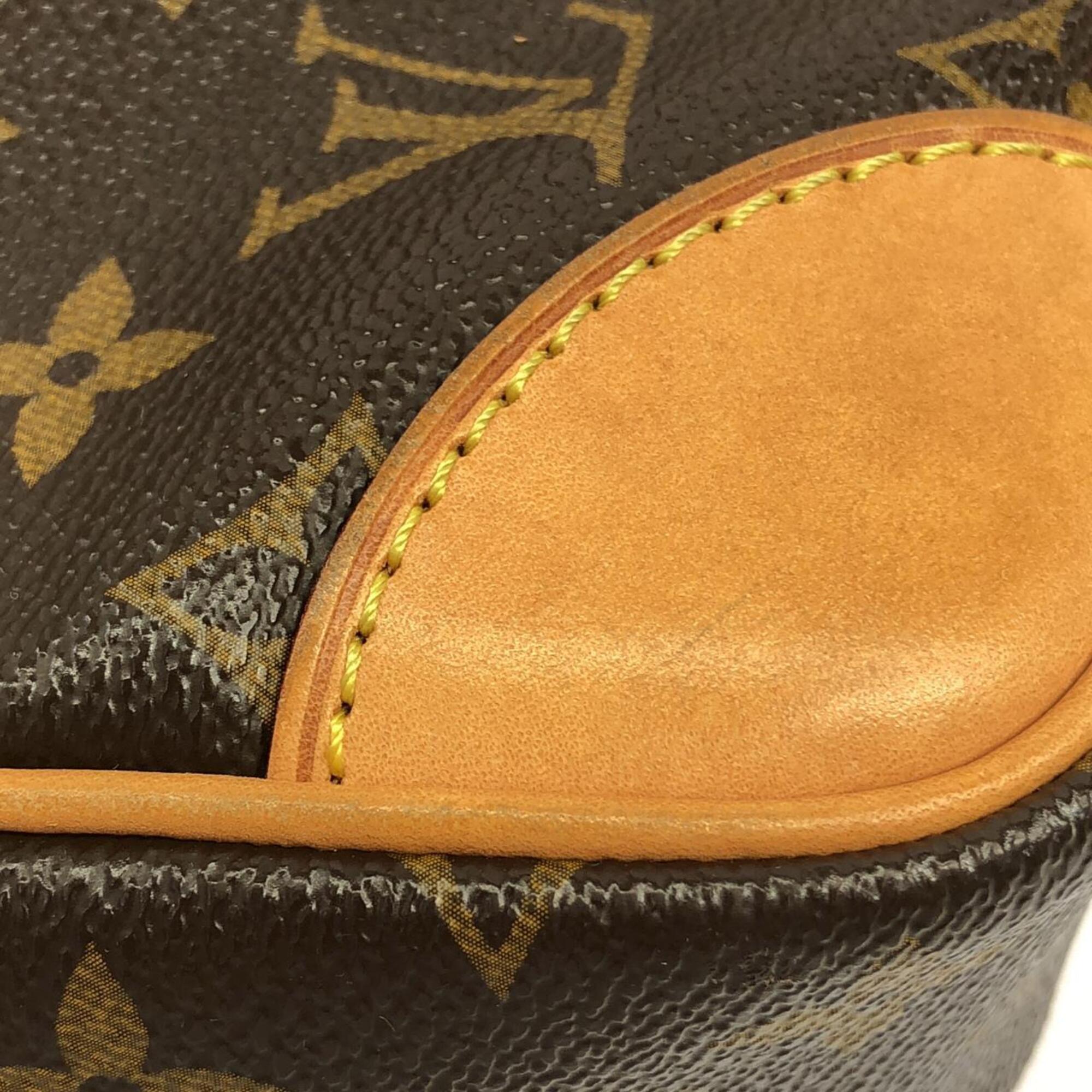 Louis Vuitton Marron Coated Canvas Shoulder Bag (Pre-Owned)