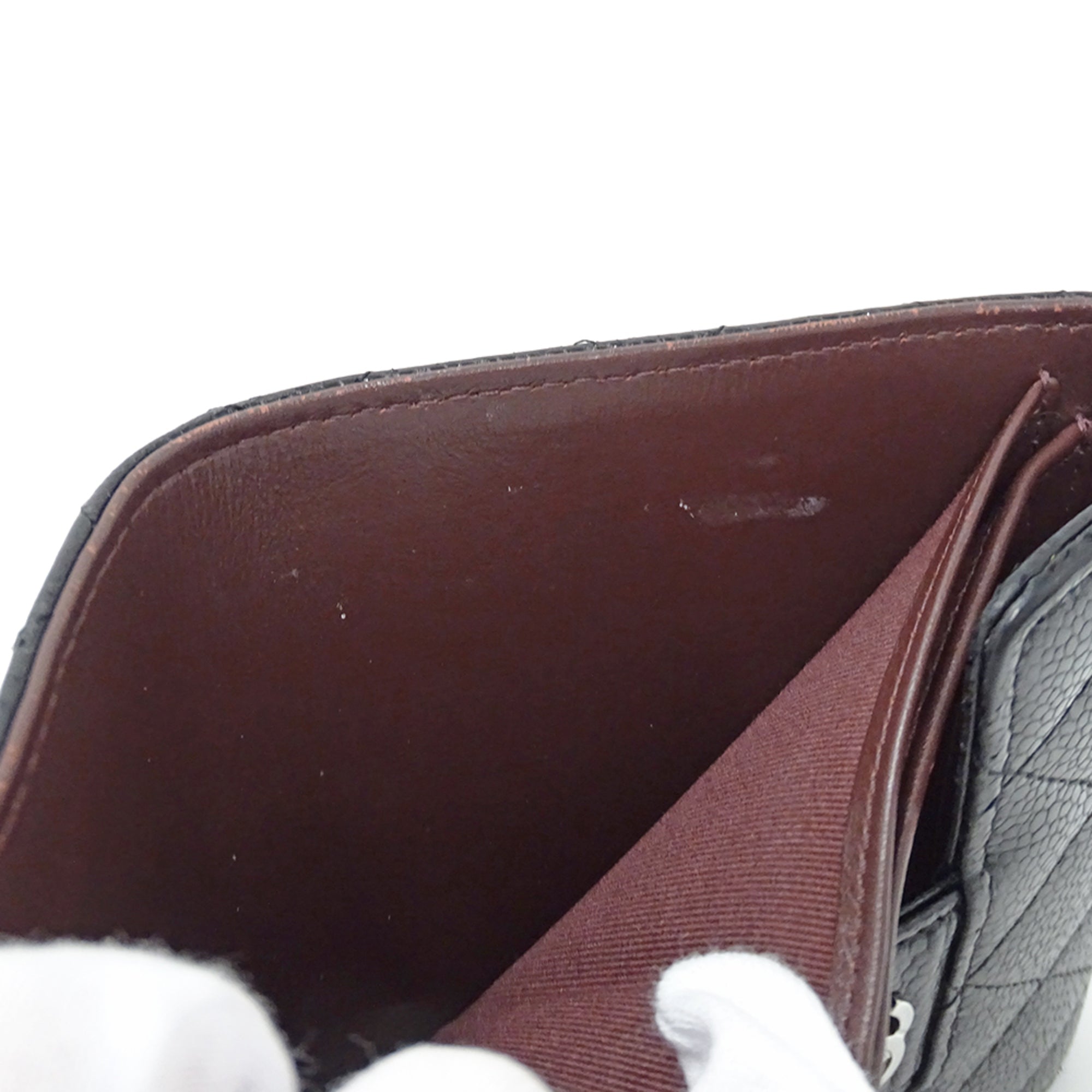 Chanel Black Grained Calfskin Wallet (Bi-Fold) (Pre-Owned)