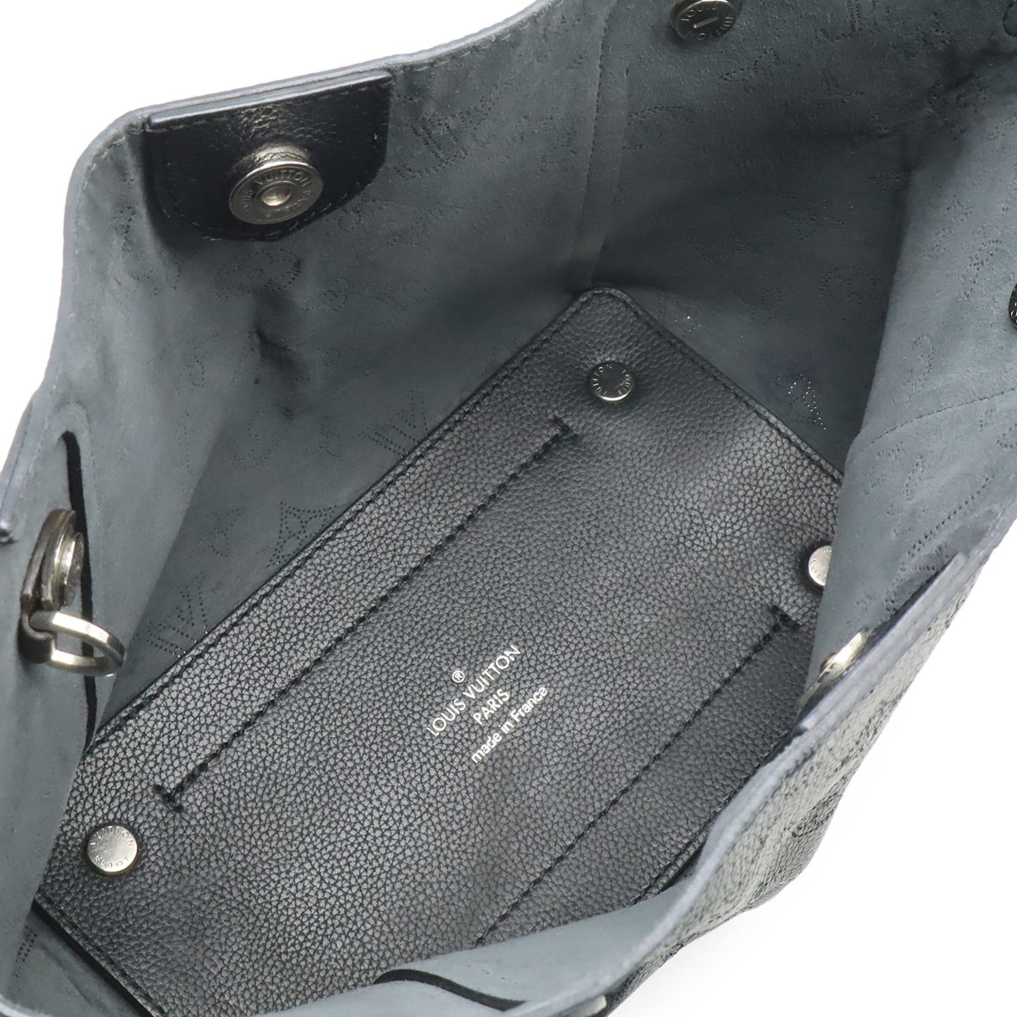 Louis Vuitton Black Noir Mahina Leather Leather Handbag Shoulder Bag (Pre-Owned)