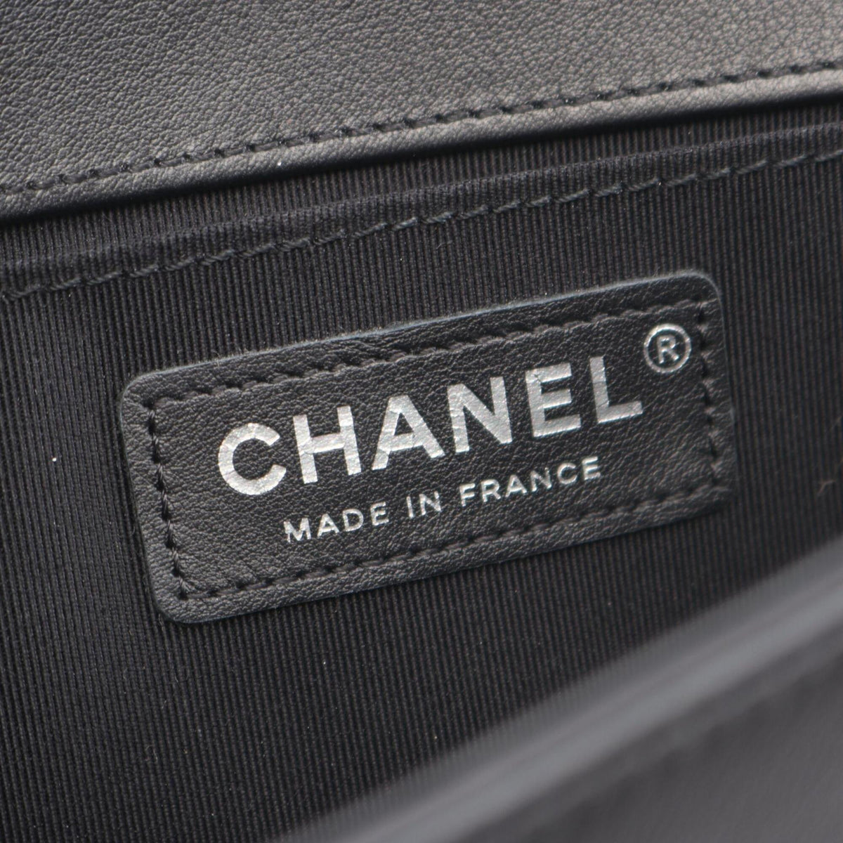 Chanel Black Leather Handbag Shoulder Bag (Pre-Owned)