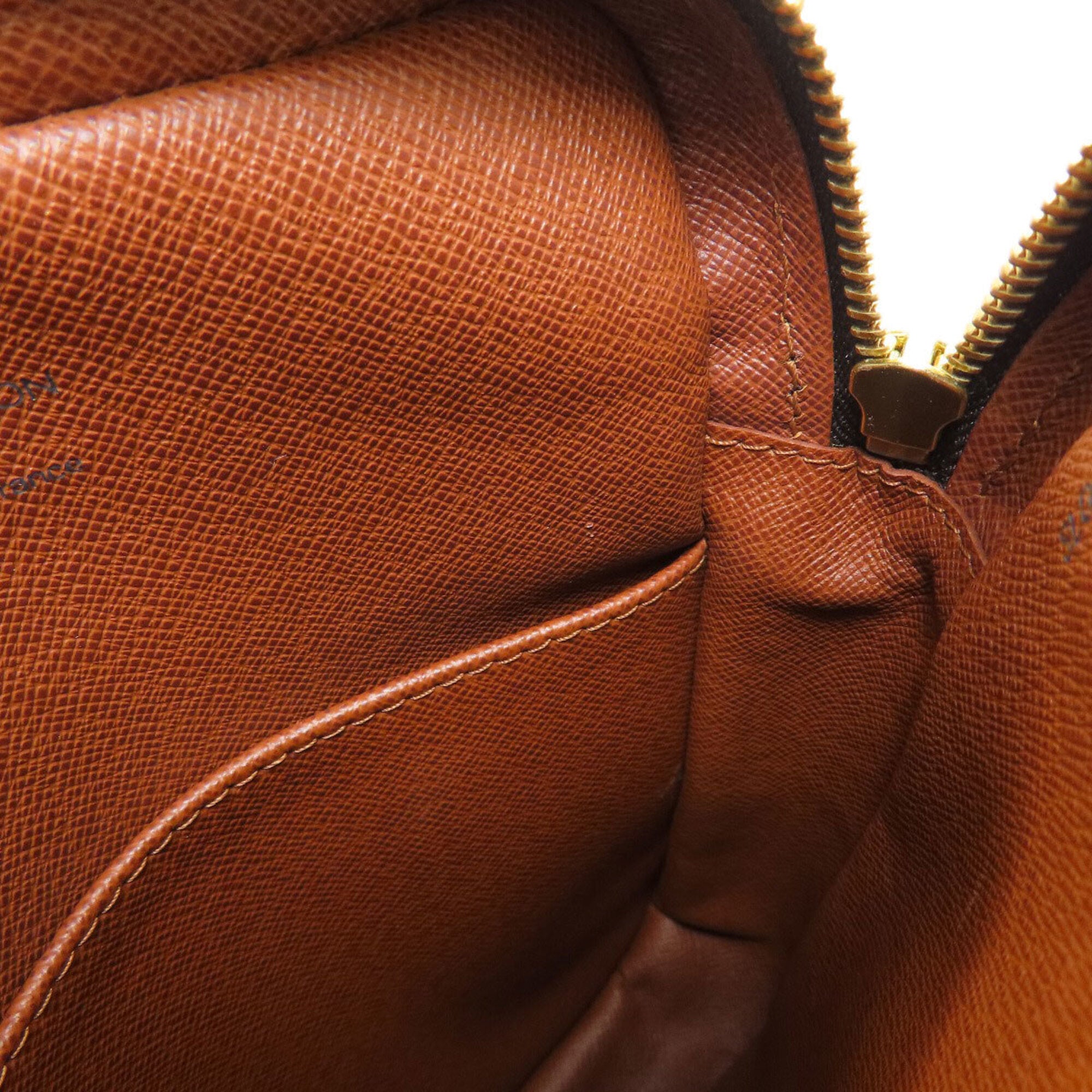 Louis Vuitton Monogram Monogram Shoulder Bag (Pre-Owned)