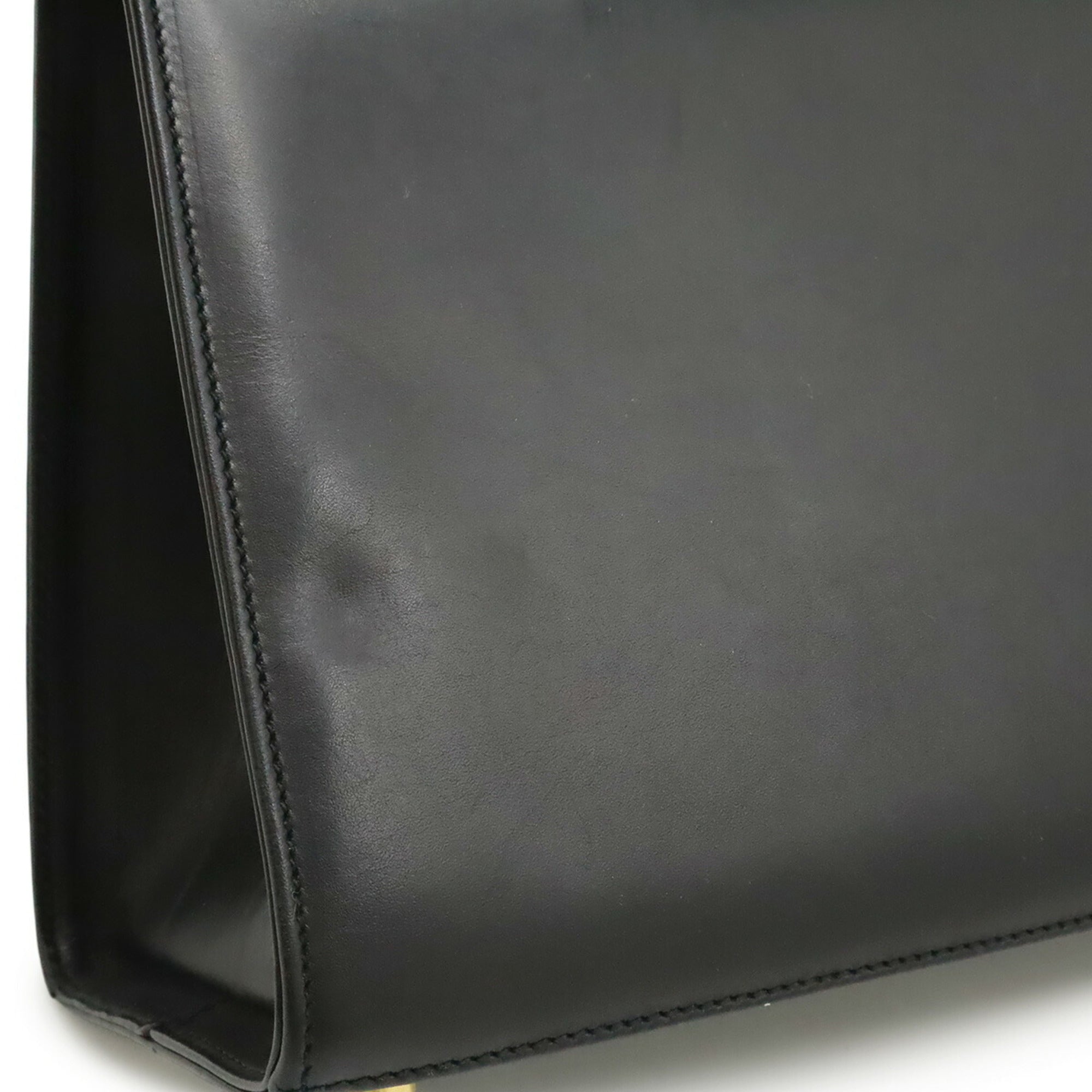 Salvatore Ferragamo Vara Black Leather Handbag Shoulder Bag (Pre-Owned)