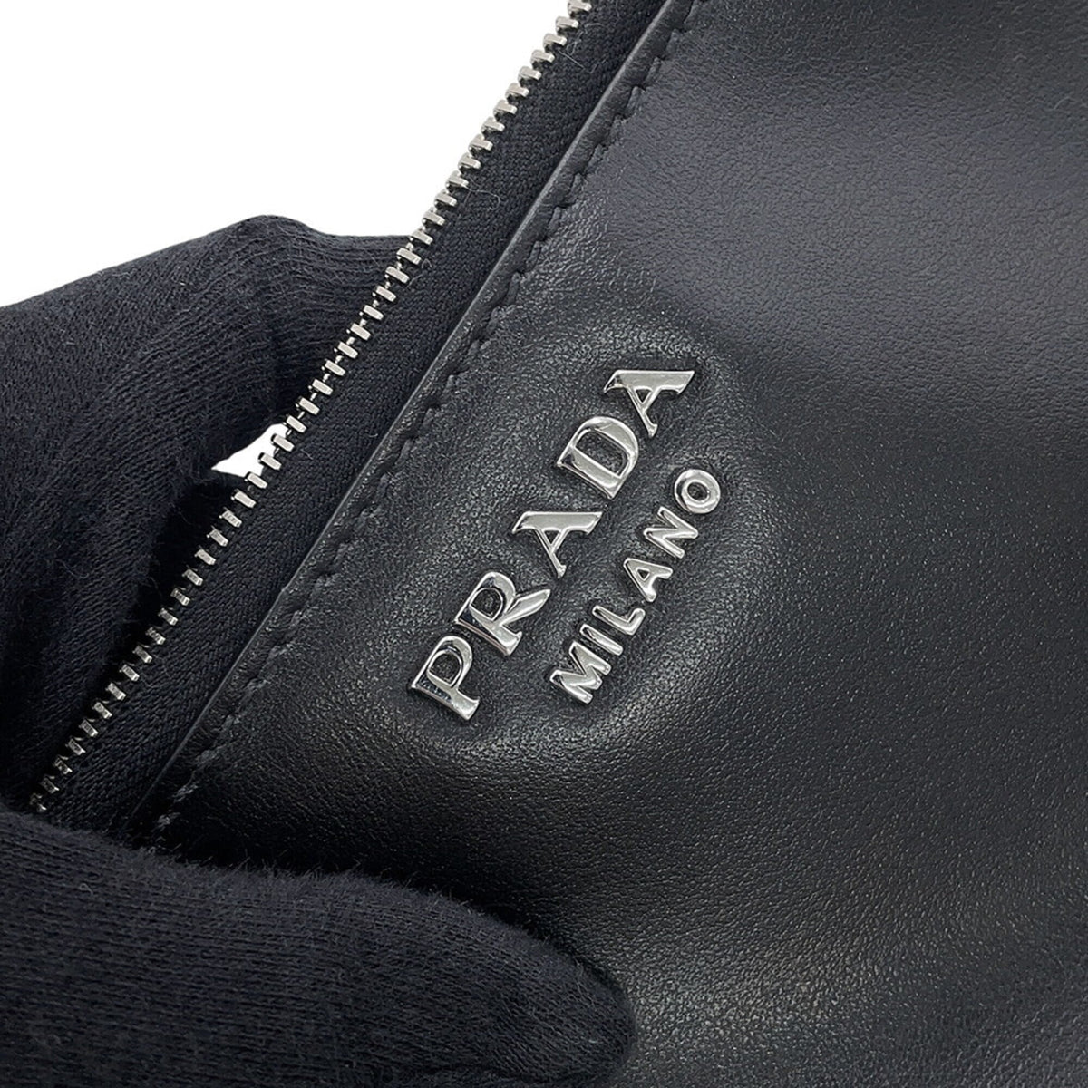 Prada Black Leather Handbag Pouch (Pre-Owned)