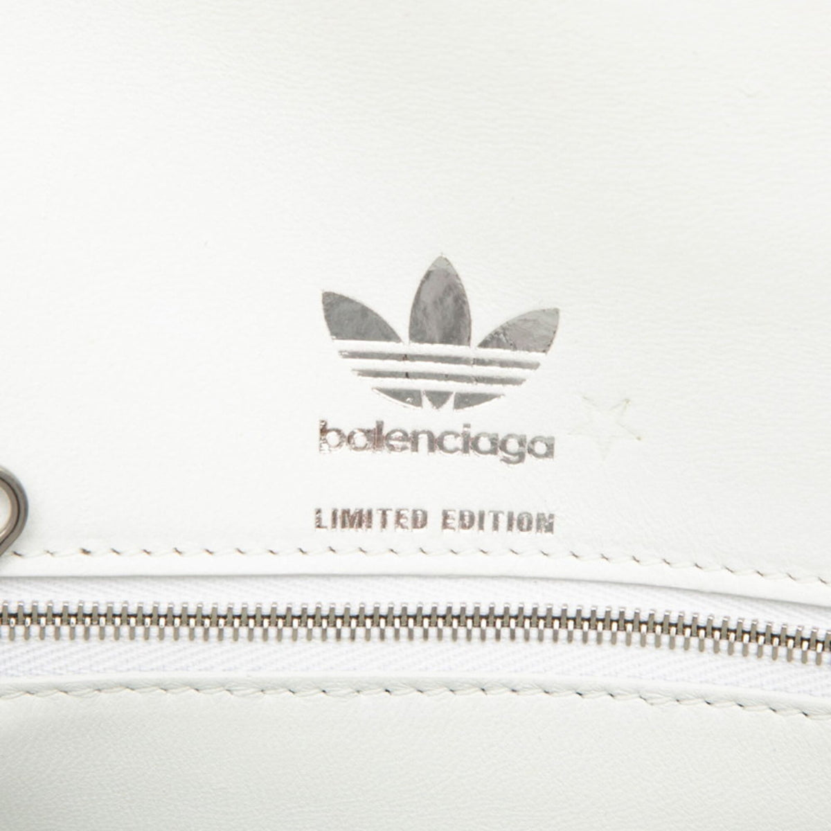 Balenciaga Black White Leather Handbag Shoulder Bag (Pre-Owned)
