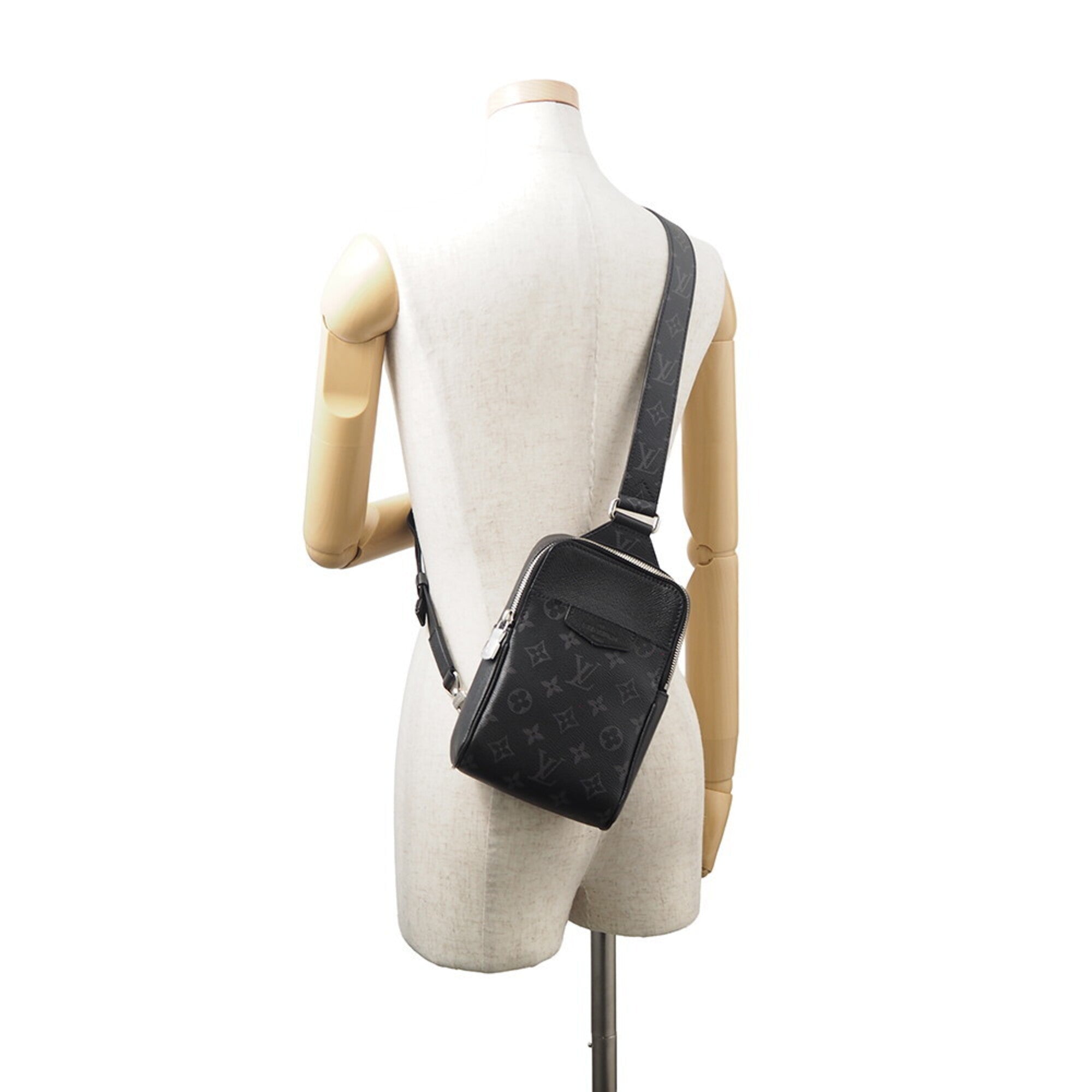 Louis Vuitton Monogram Eclipse Black Noir Taiga Leather Monogram Eclipse Handbag Sling Bag (Pre-Owned)