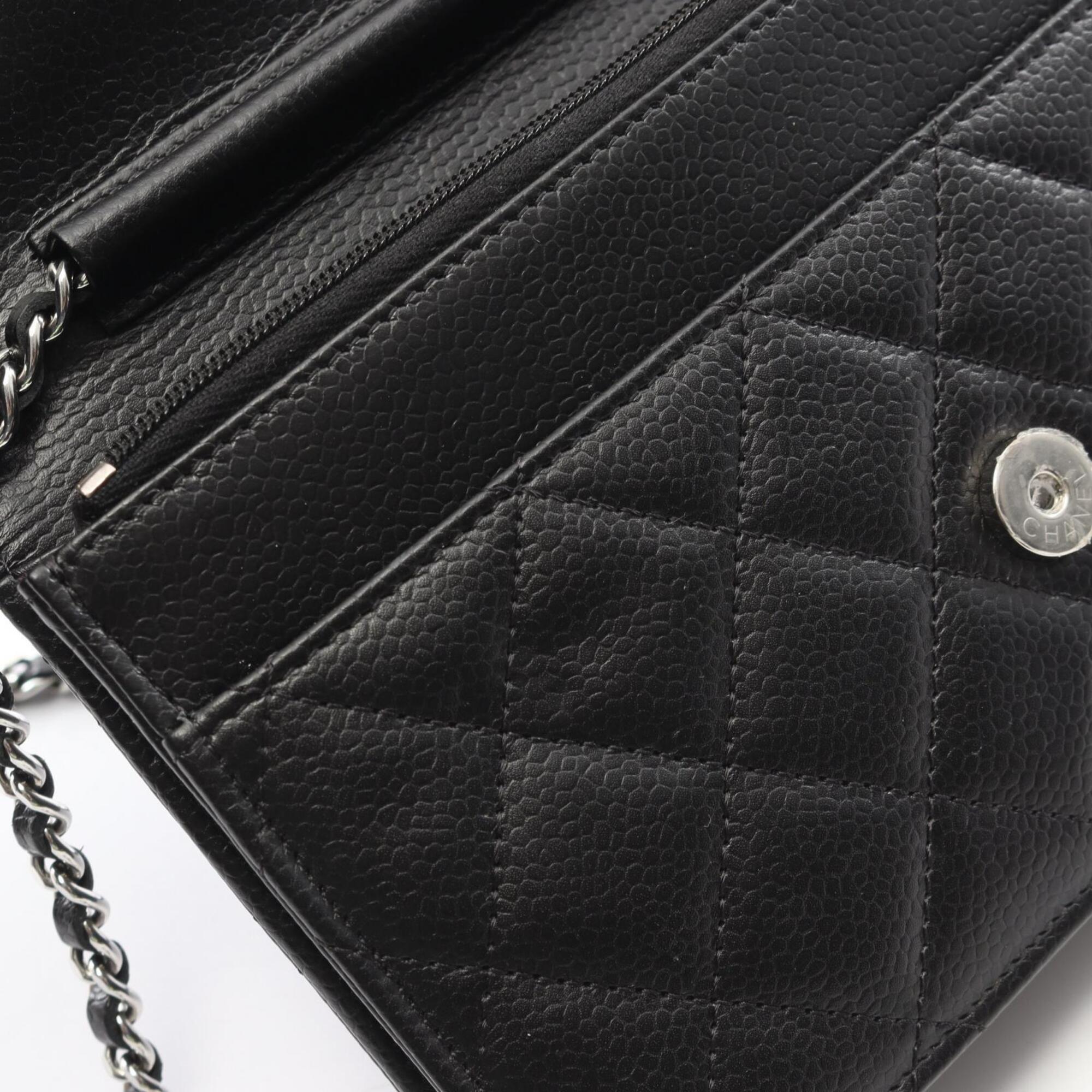 Chanel Black Grained Calfskin Handbag Shoulder Bag (Pre-Owned)