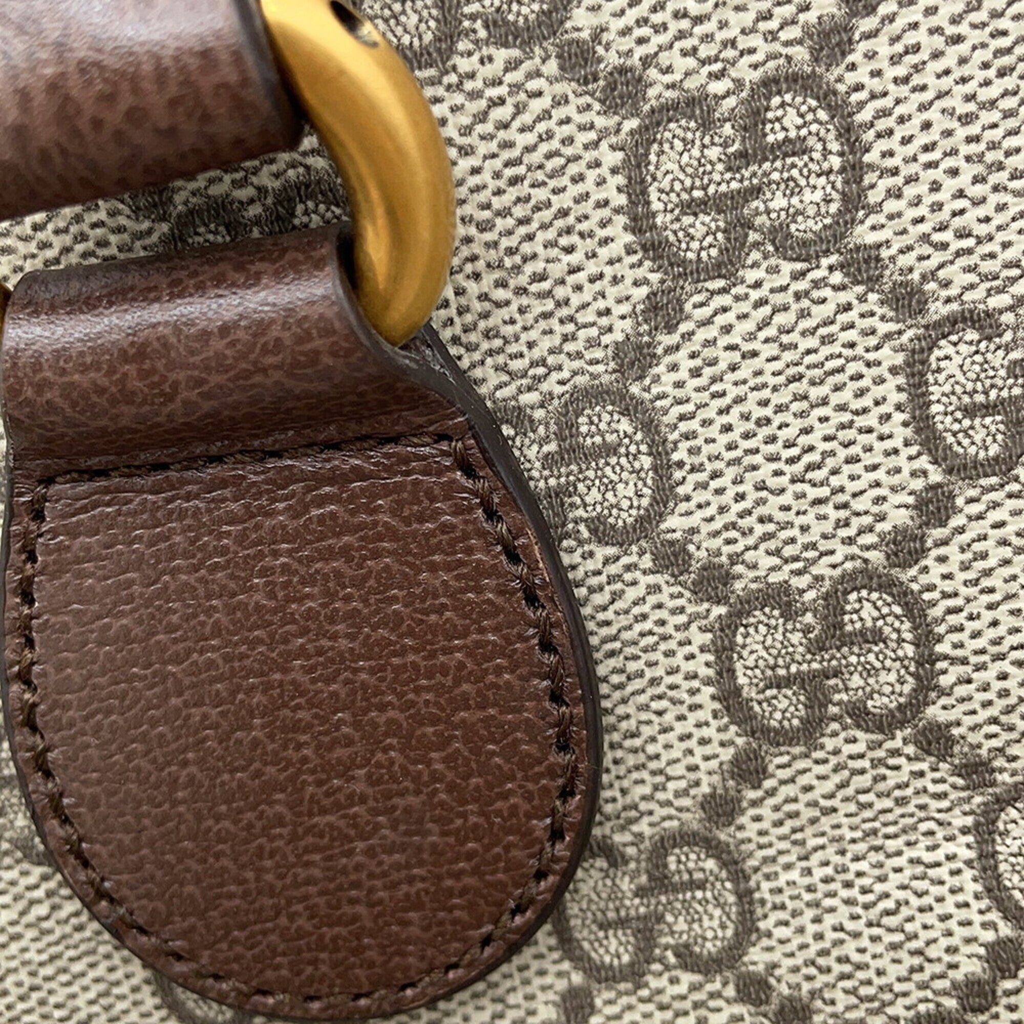 Gucci Beige Gg Supreme Leather Handbag (Pre-Owned)