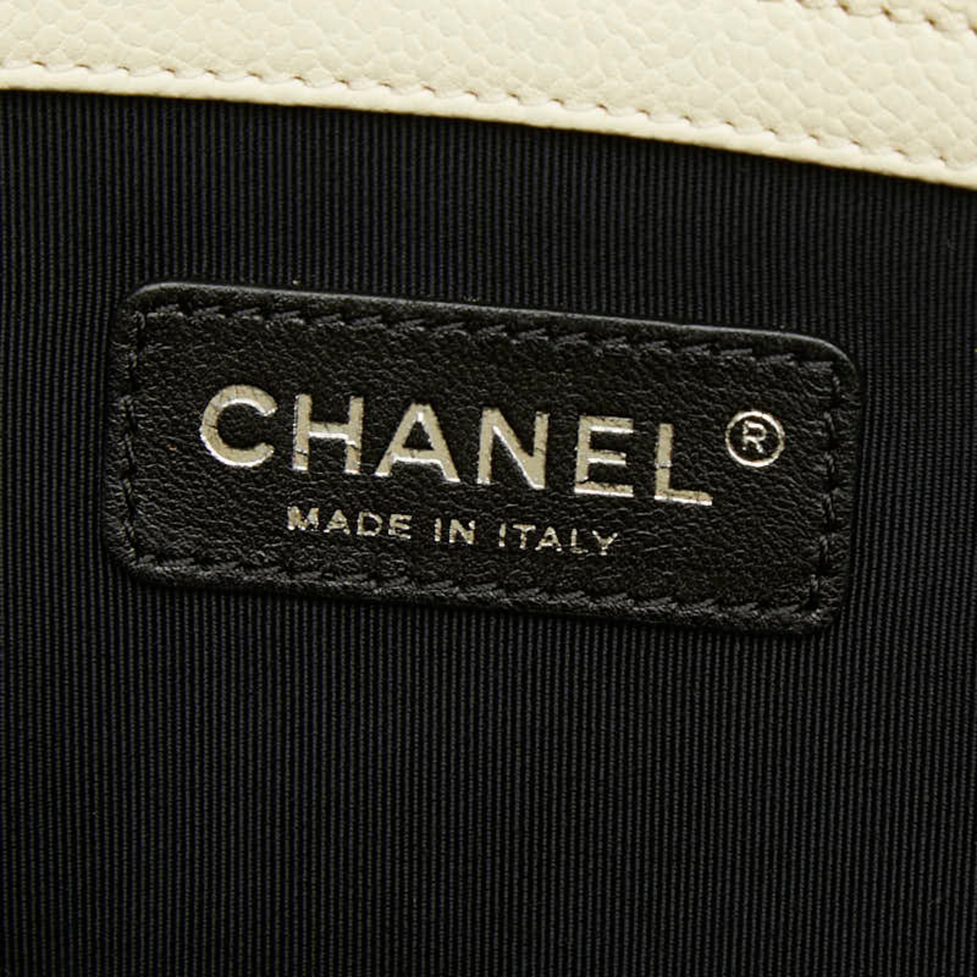 Chanel Black Ivory Grained Calfskin Shoulder Bag (Pre-Owned)