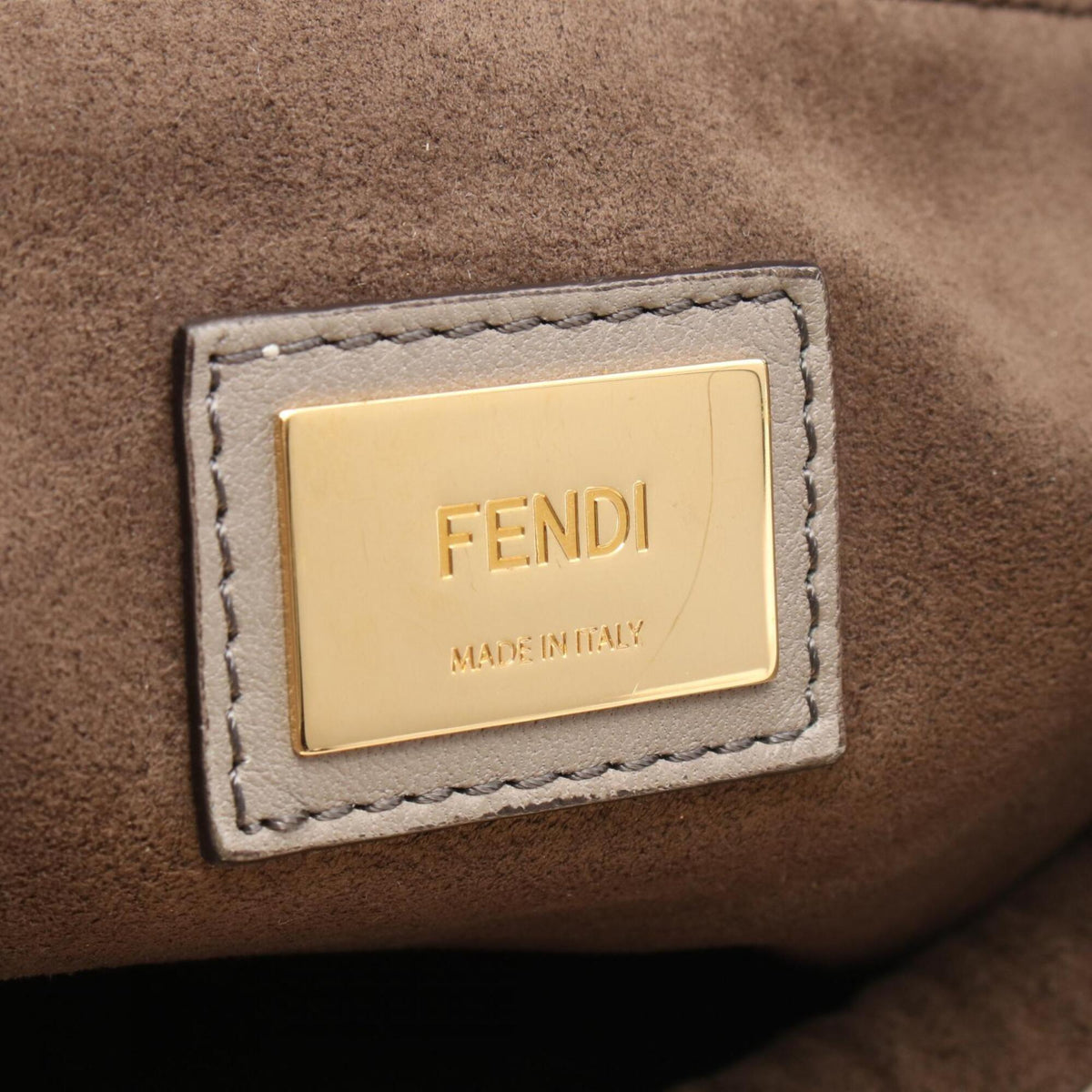 Fendi Beige Leather Handbag (Pre-Owned)