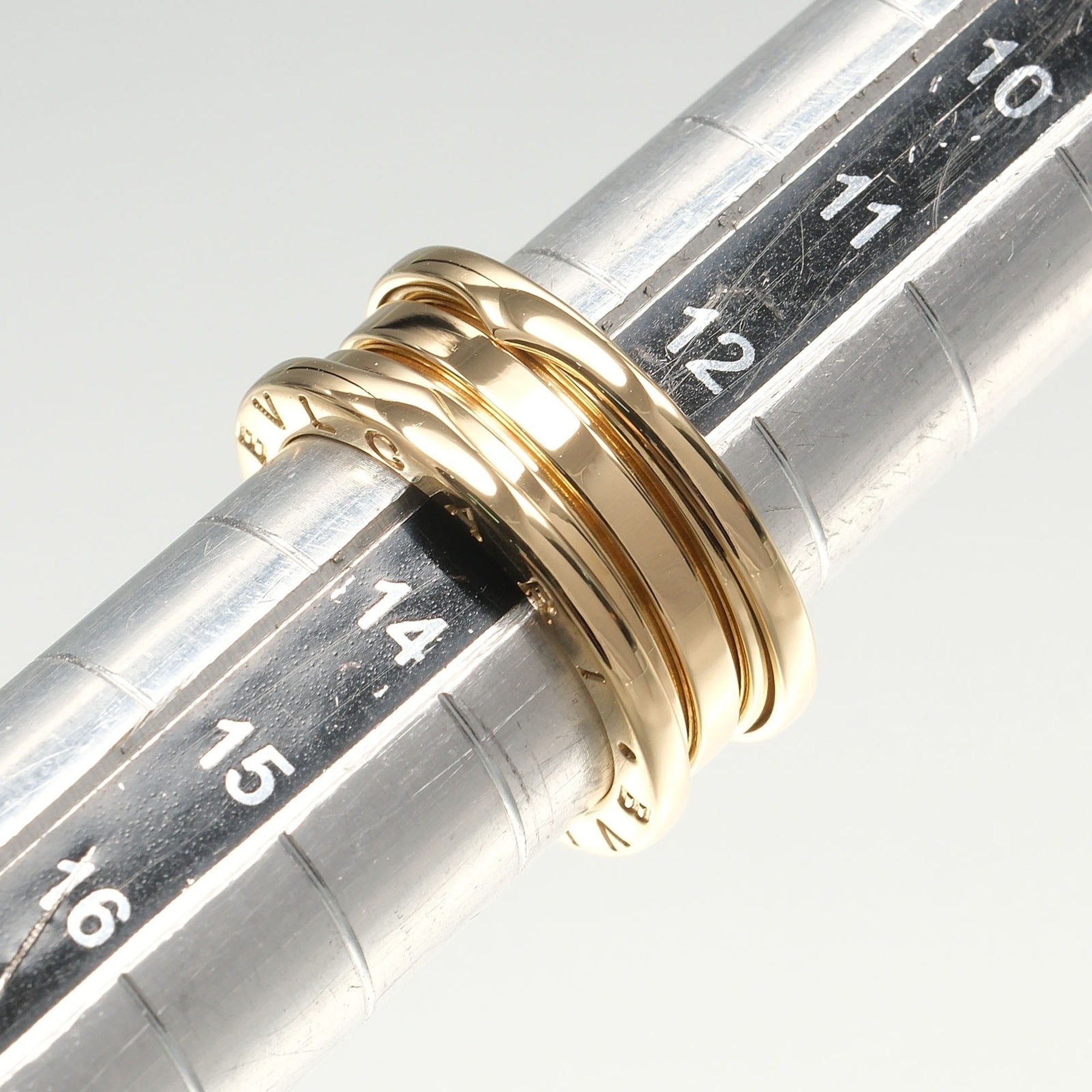 Bvlgari Yellow Gold (18K) Band Ring (Pre-Owned)