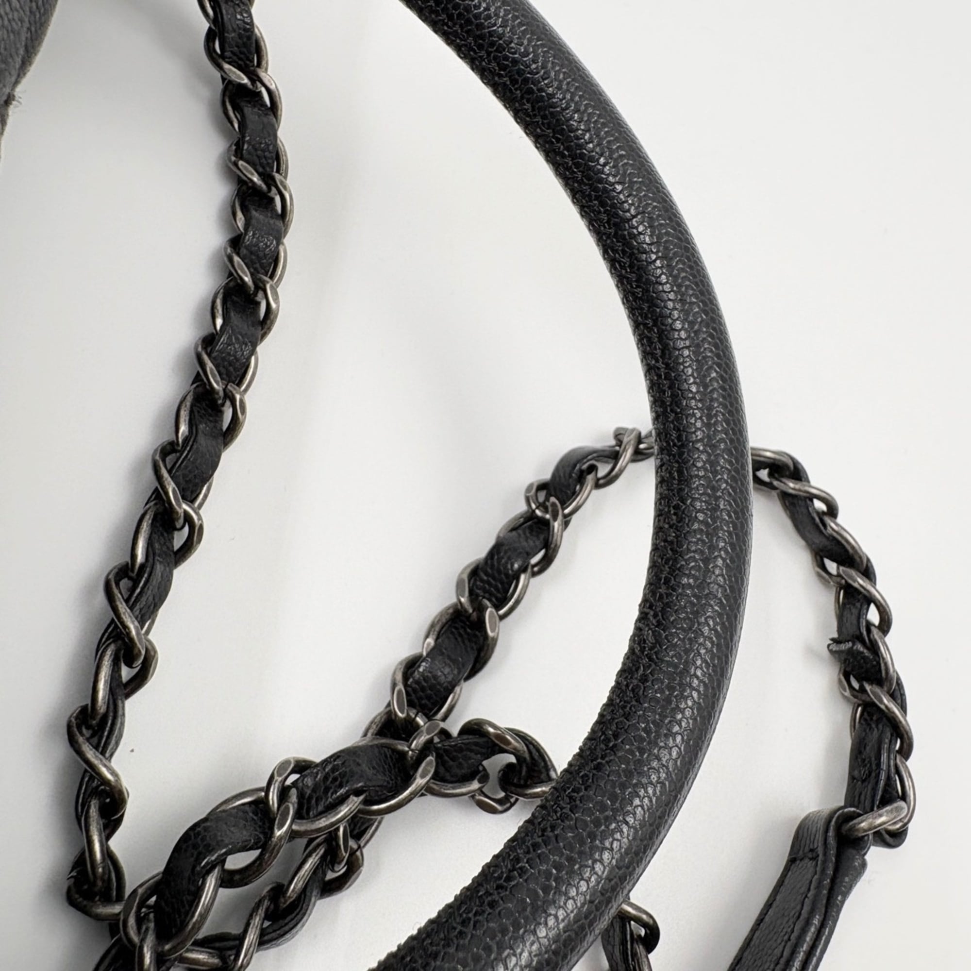Chanel Matelasse Black Handbag (Pre-Owned)