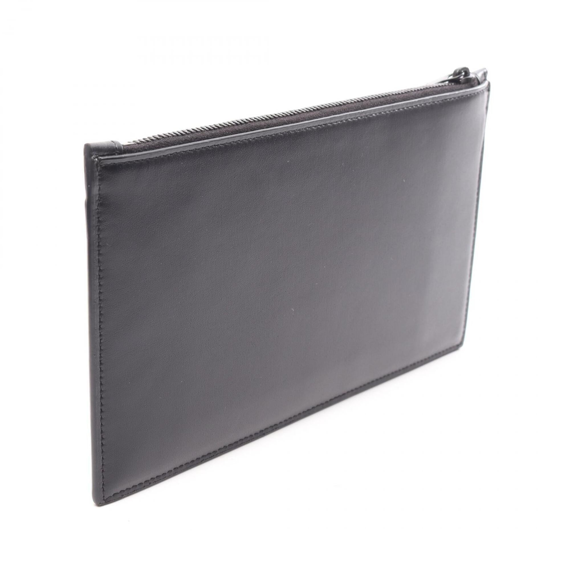 Yves Saint Laurent Black Leather Handbag Pouch (Pre-Owned)