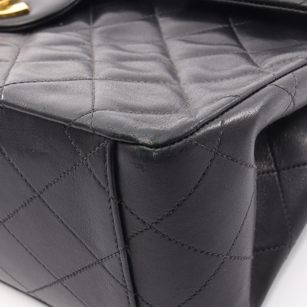 Chanel Black Leather Handbag Shoulder Bag (Pre-Owned)