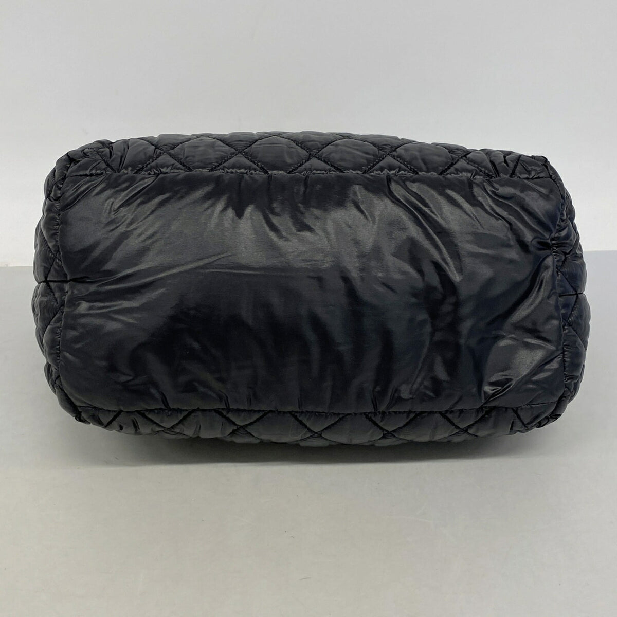Chanel Black Nylon Tote Bag (Pre-Owned)