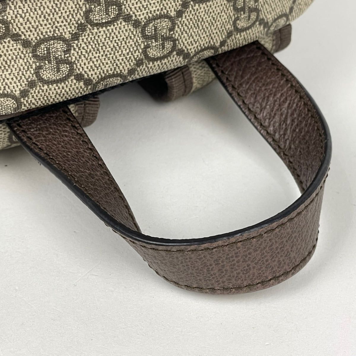 Gucci Beige Gg Supreme Leather Backpack (Pre-Owned)