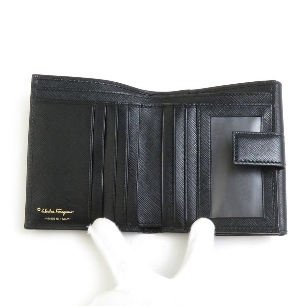 Salvatore Ferragamo Black Leather Wallet (Bi-Fold) (Pre-Owned)